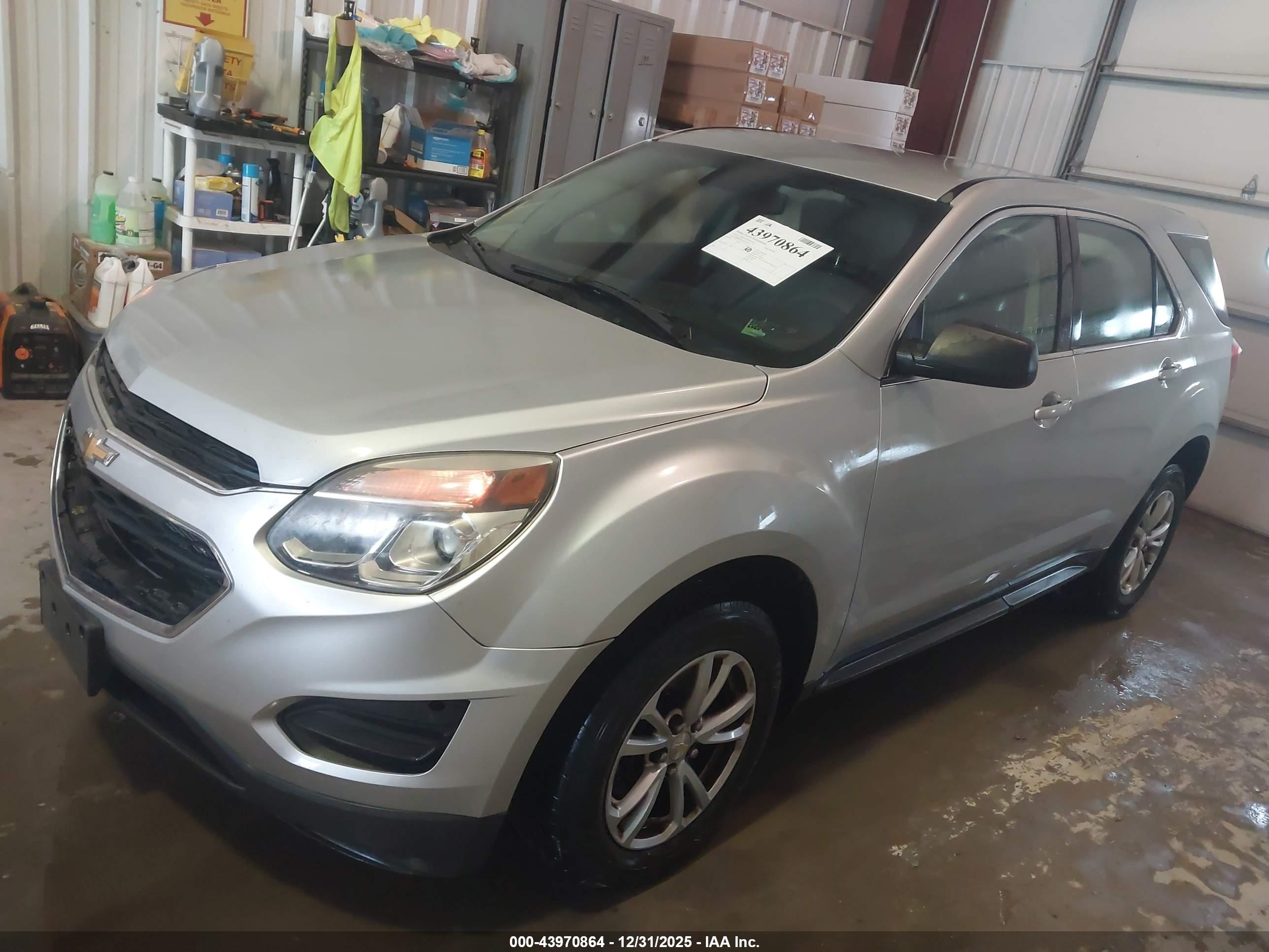 CHEVROLET EQUINOX image 2
