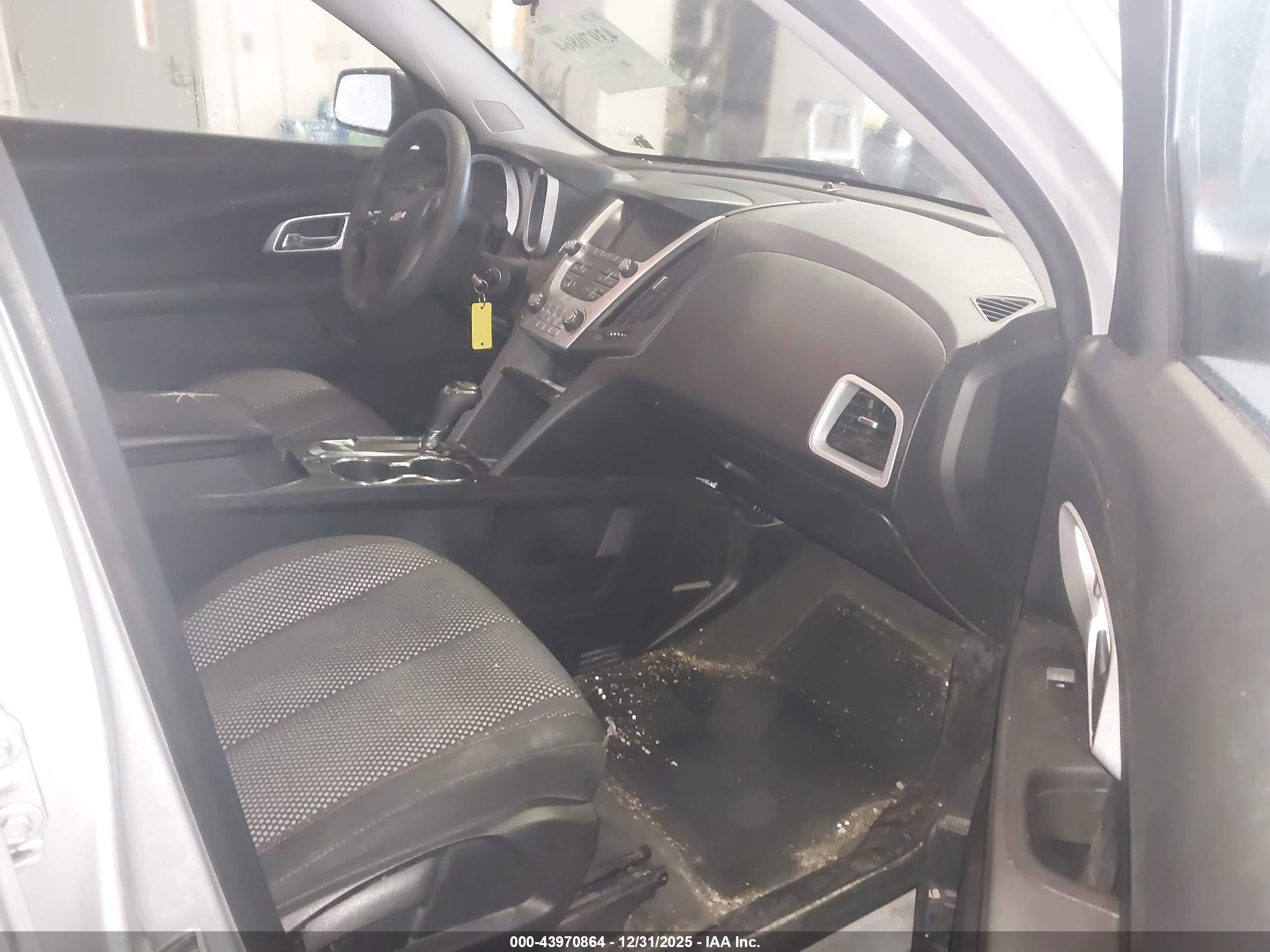 CHEVROLET EQUINOX image 5