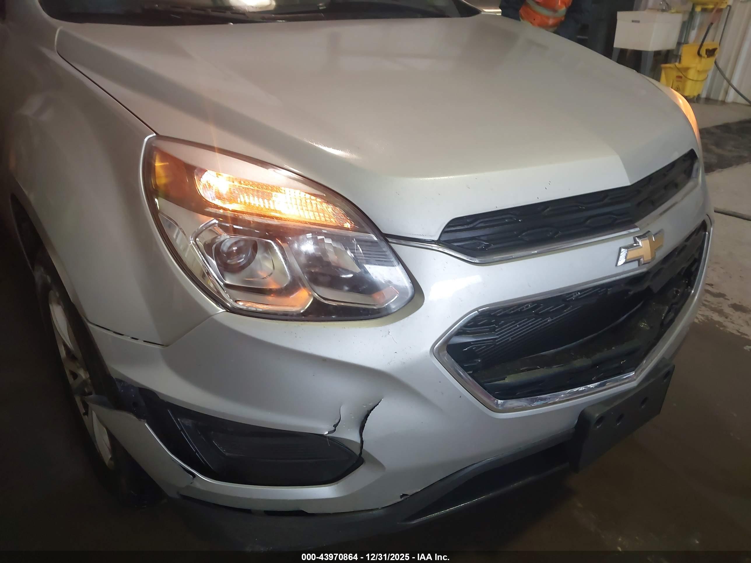CHEVROLET EQUINOX image 6
