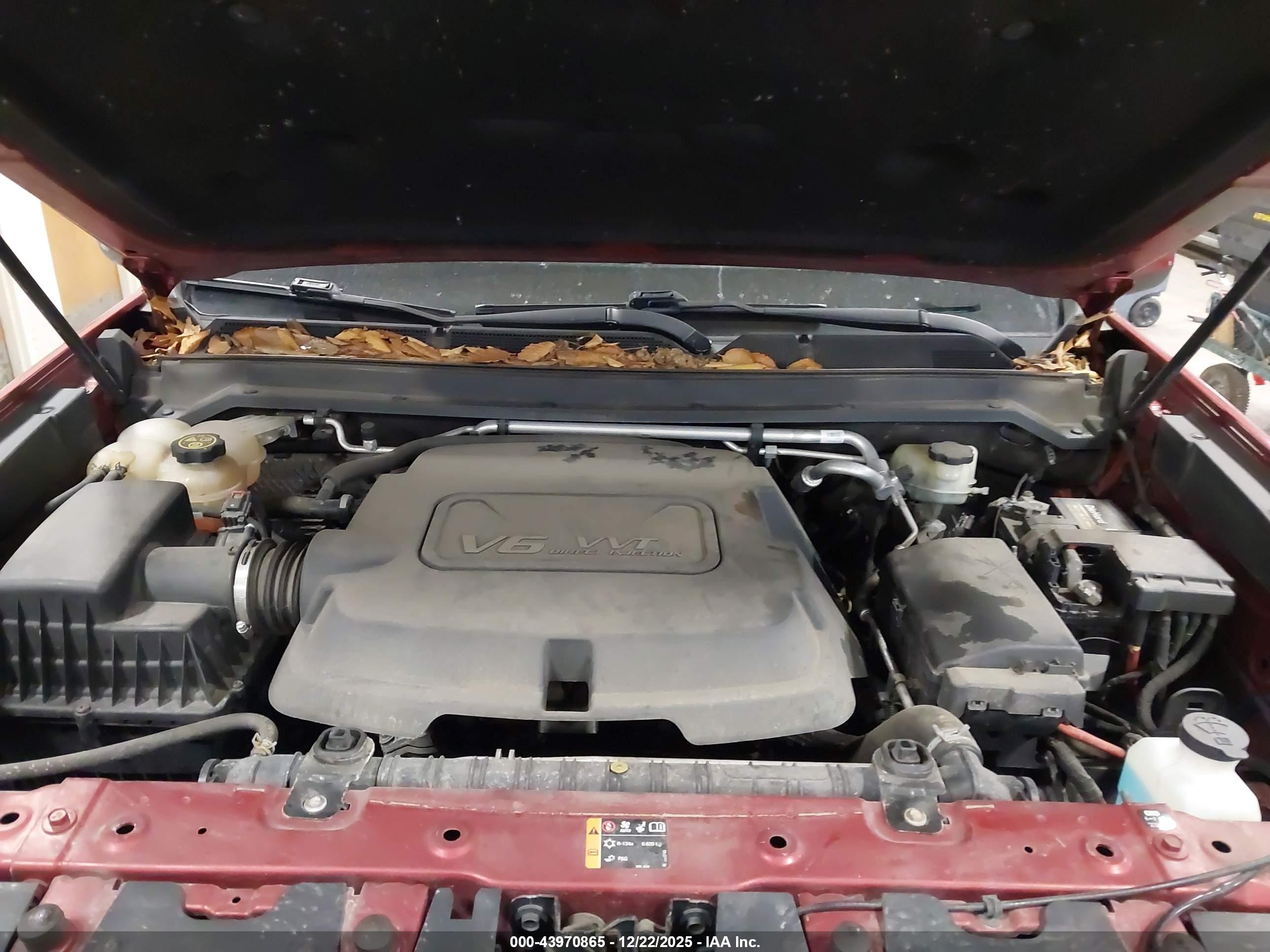CHEVROLET COLORADO image 10
