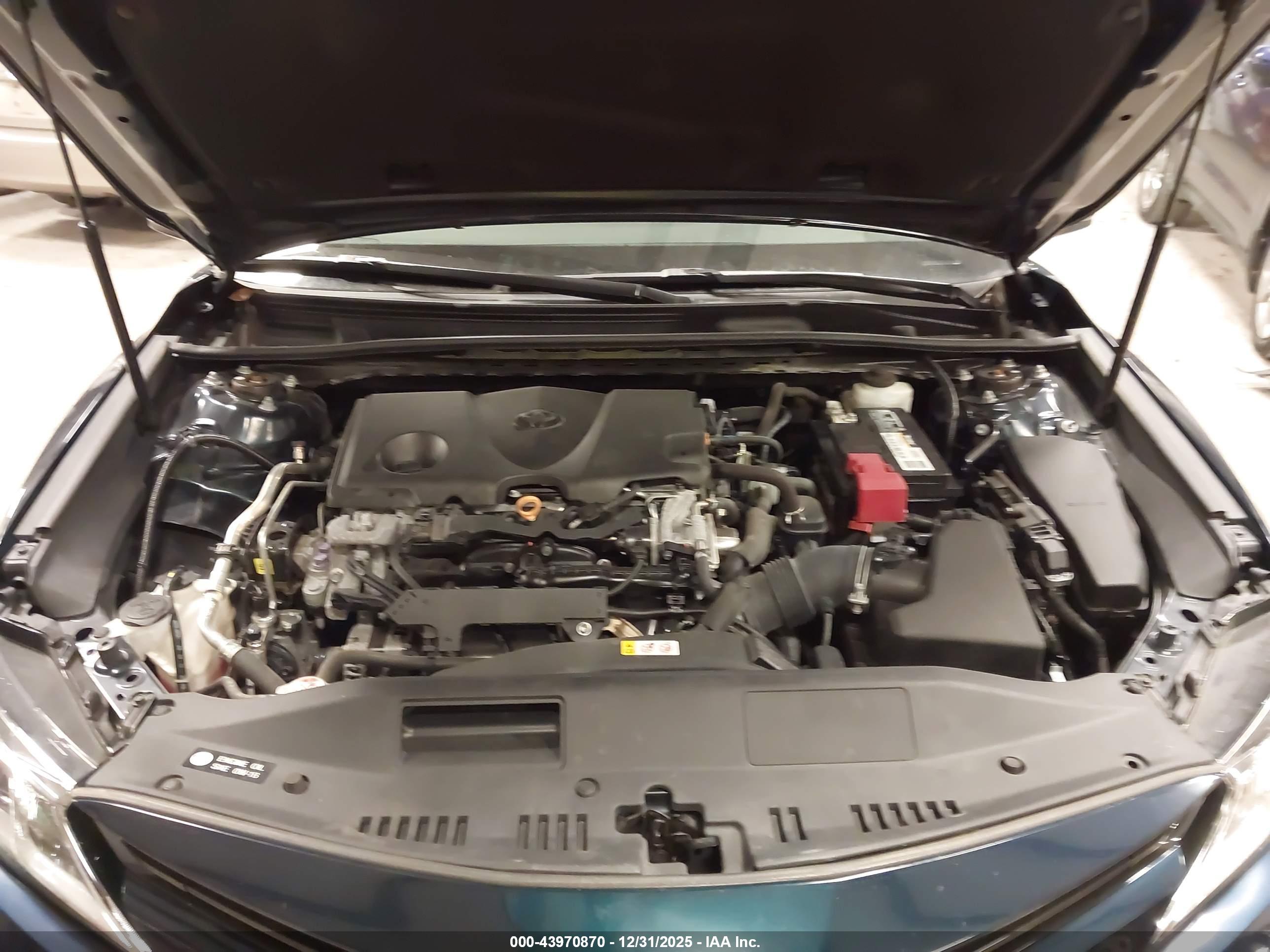 TOYOTA CAMRY image 10