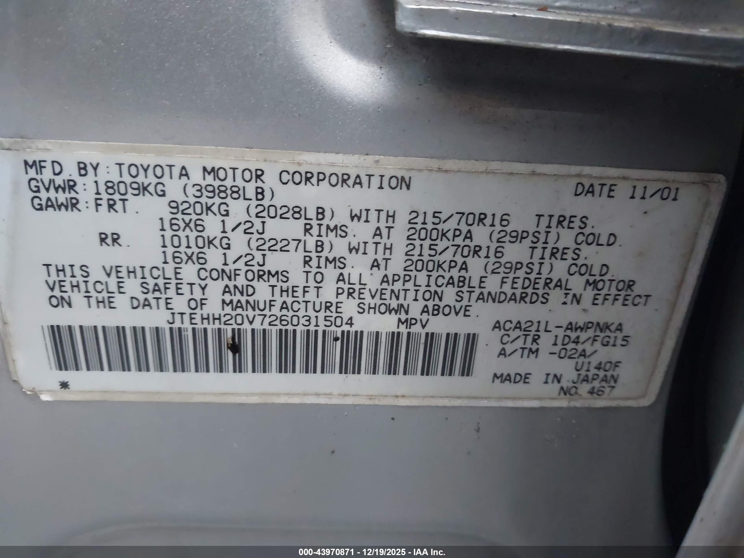 TOYOTA RAV4 image 9
