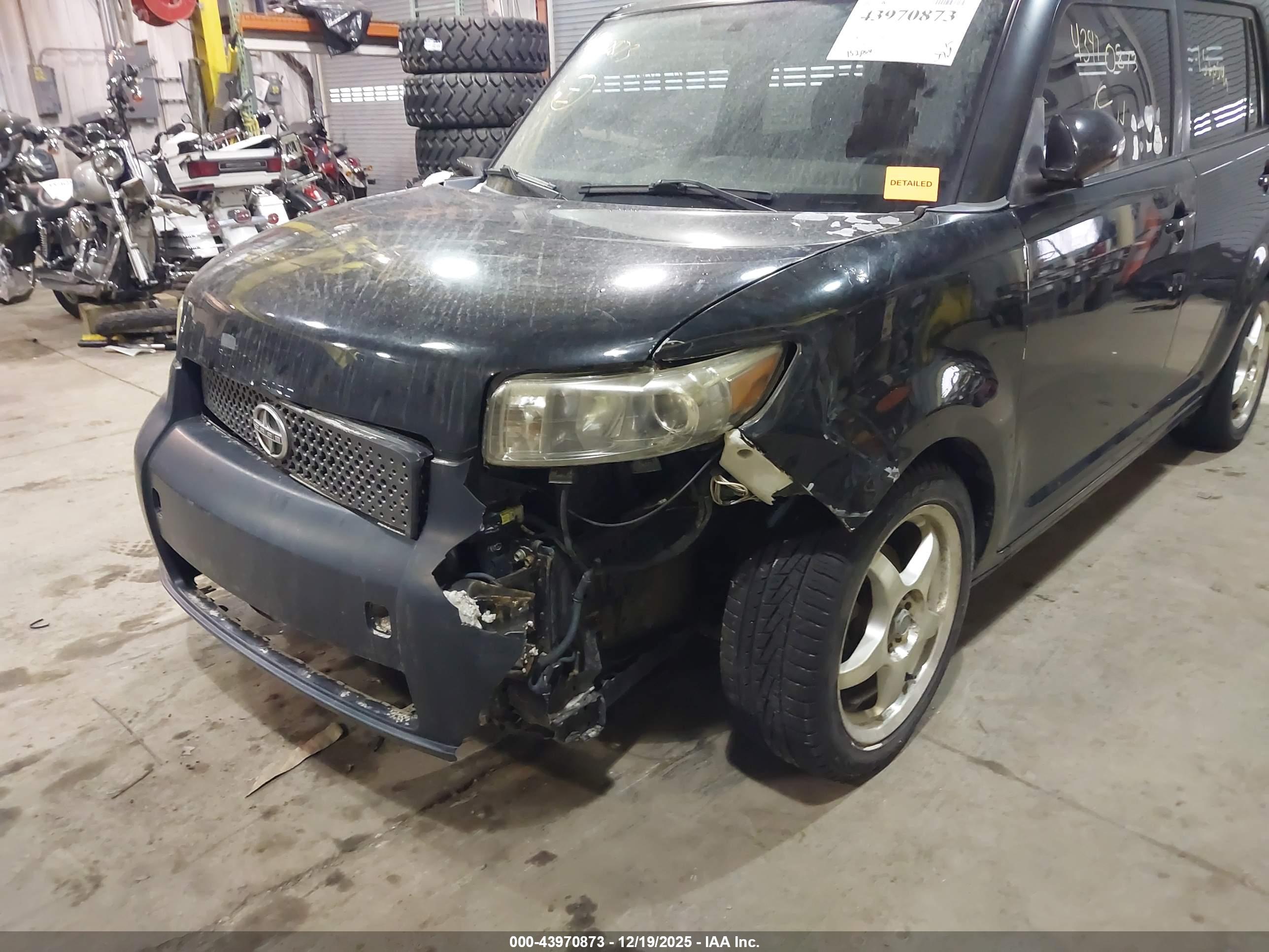 SCION XB image 6