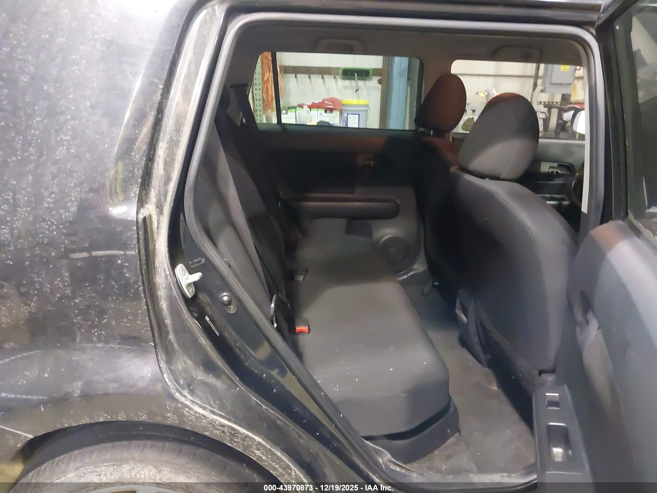 SCION XB image 8