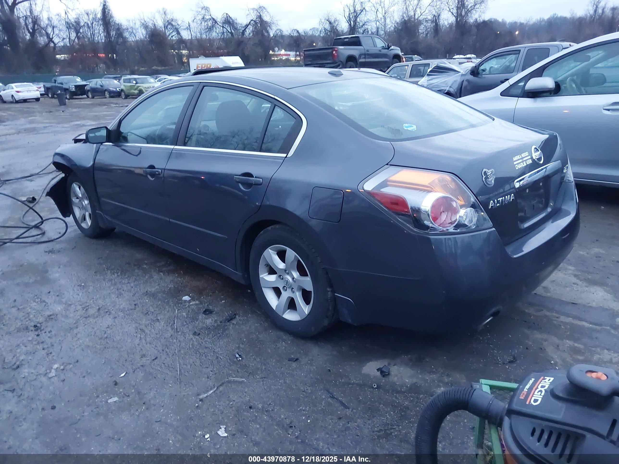 NISSAN ALTIMA image 3
