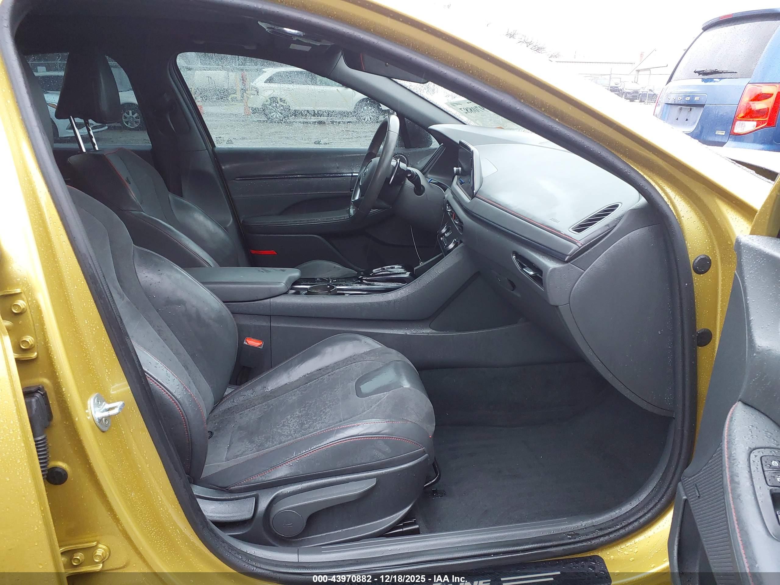 HYUNDAI SONATA image 5