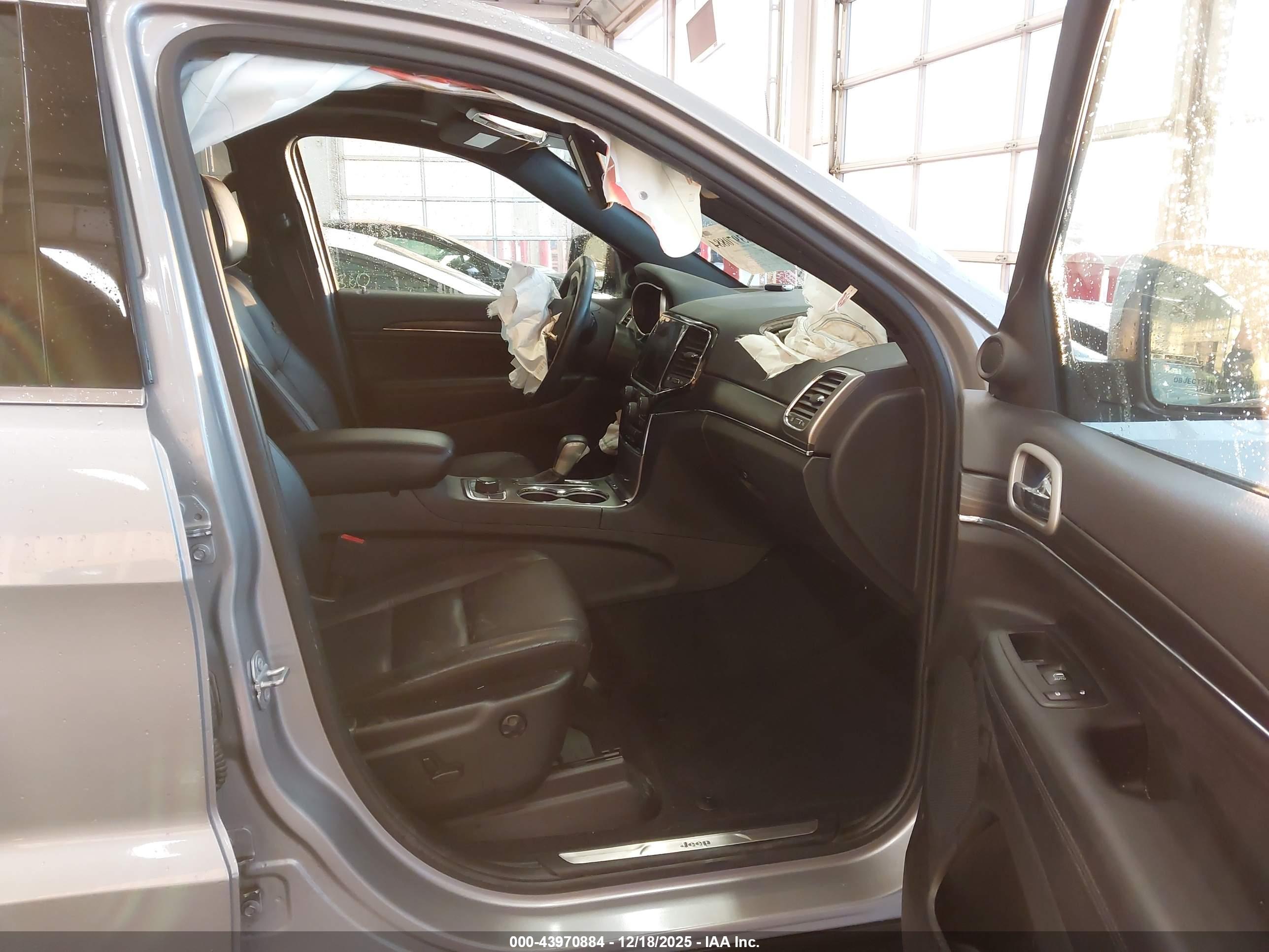 JEEP GRAND image 5