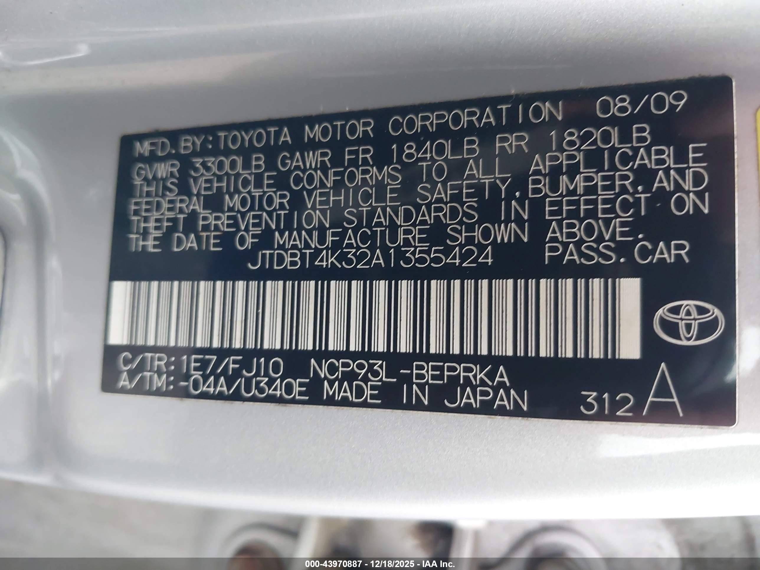 TOYOTA YARIS image 9