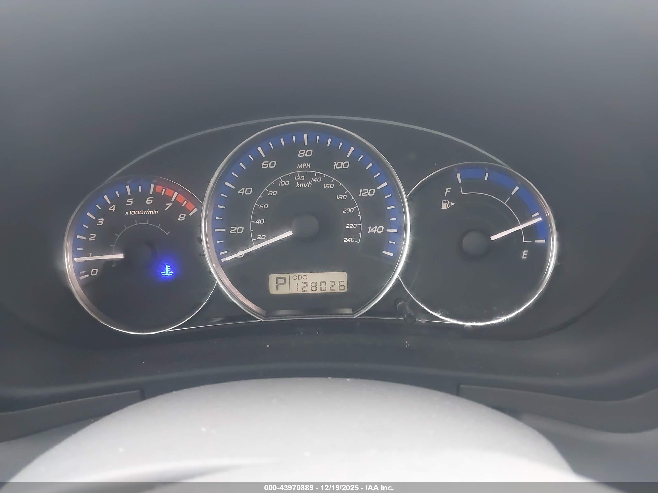 SUBARU FORESTER image 7