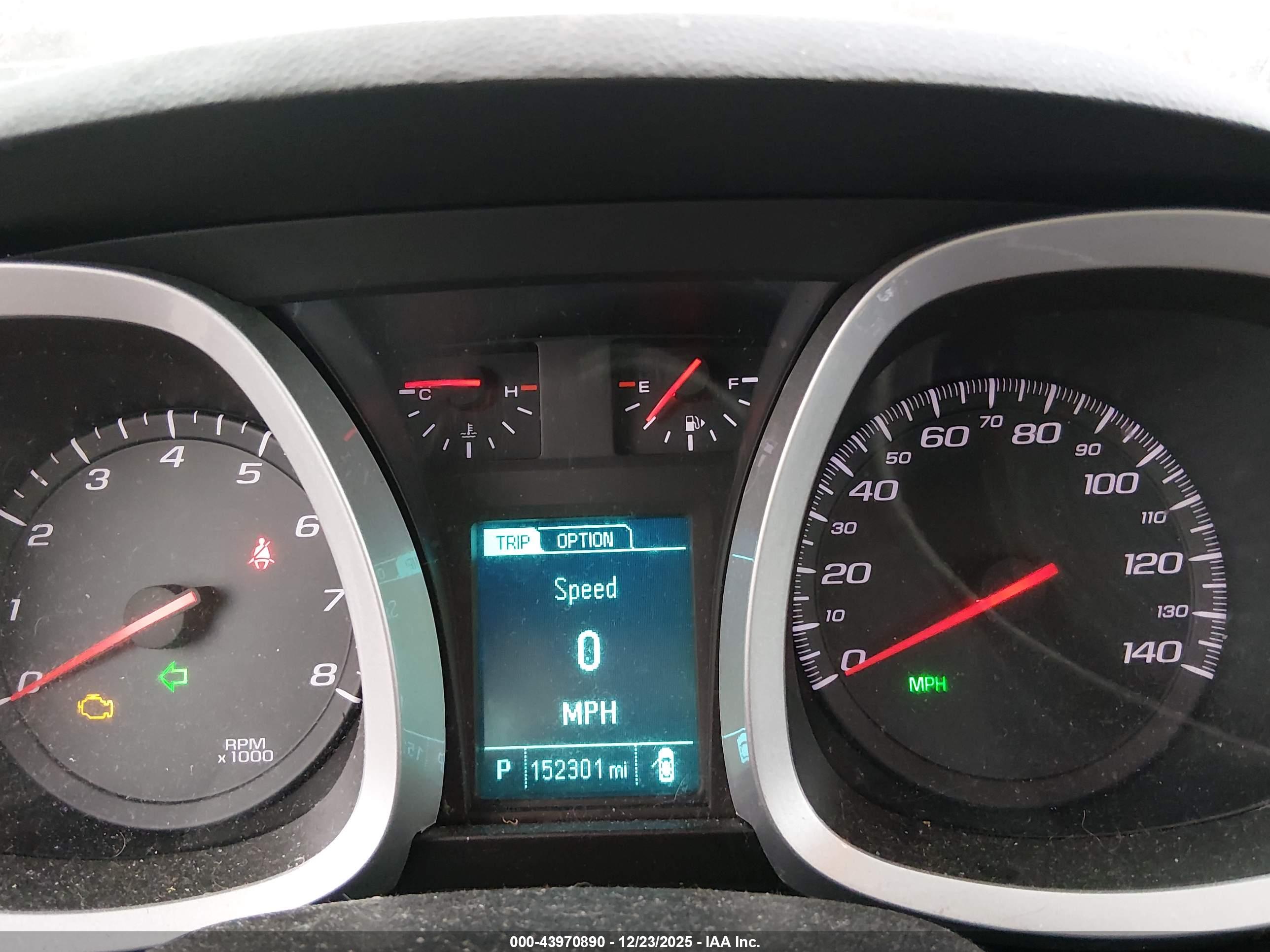 CHEVROLET EQUINOX image 7