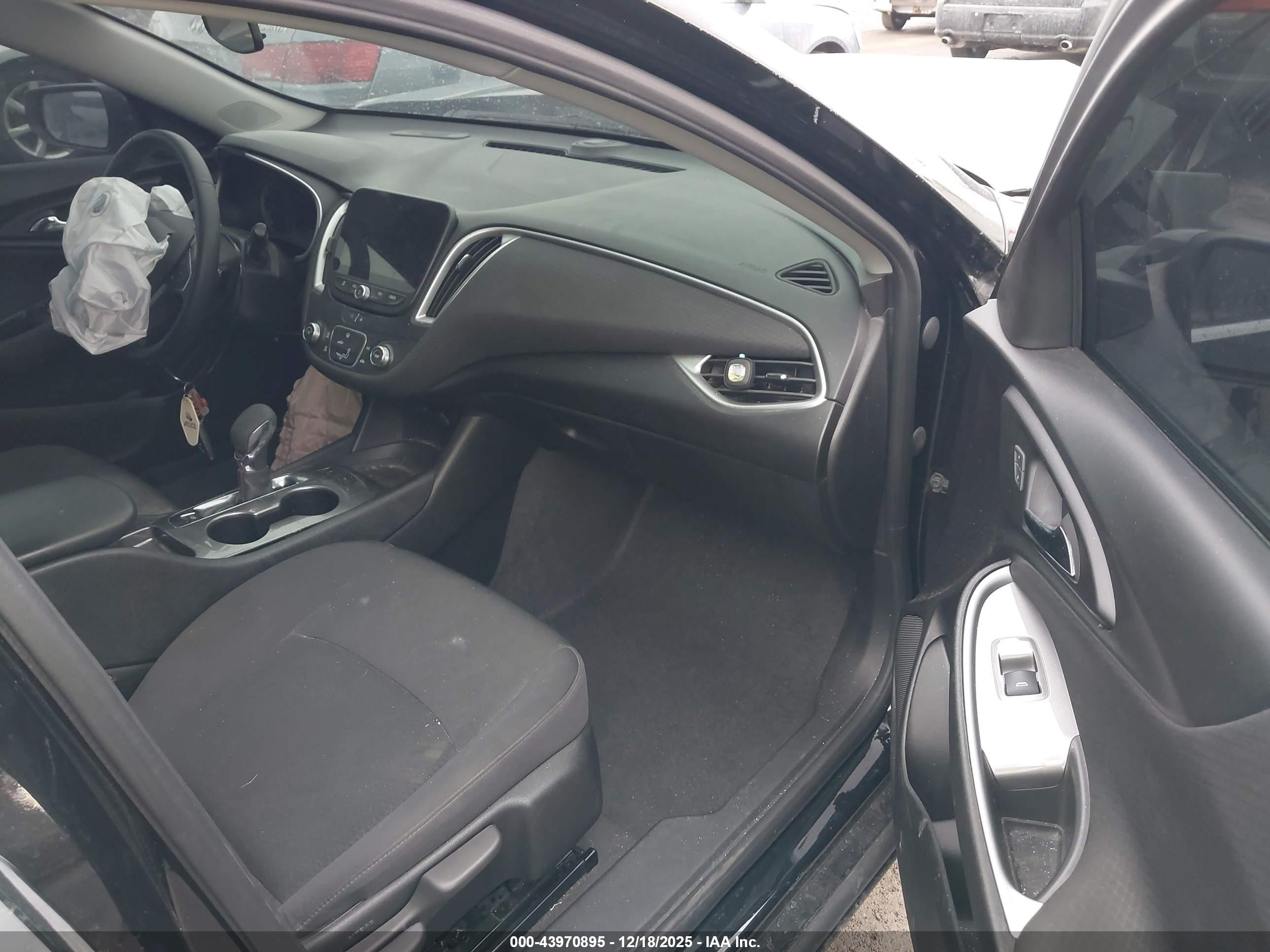 CHEVROLET MALIBU image 5