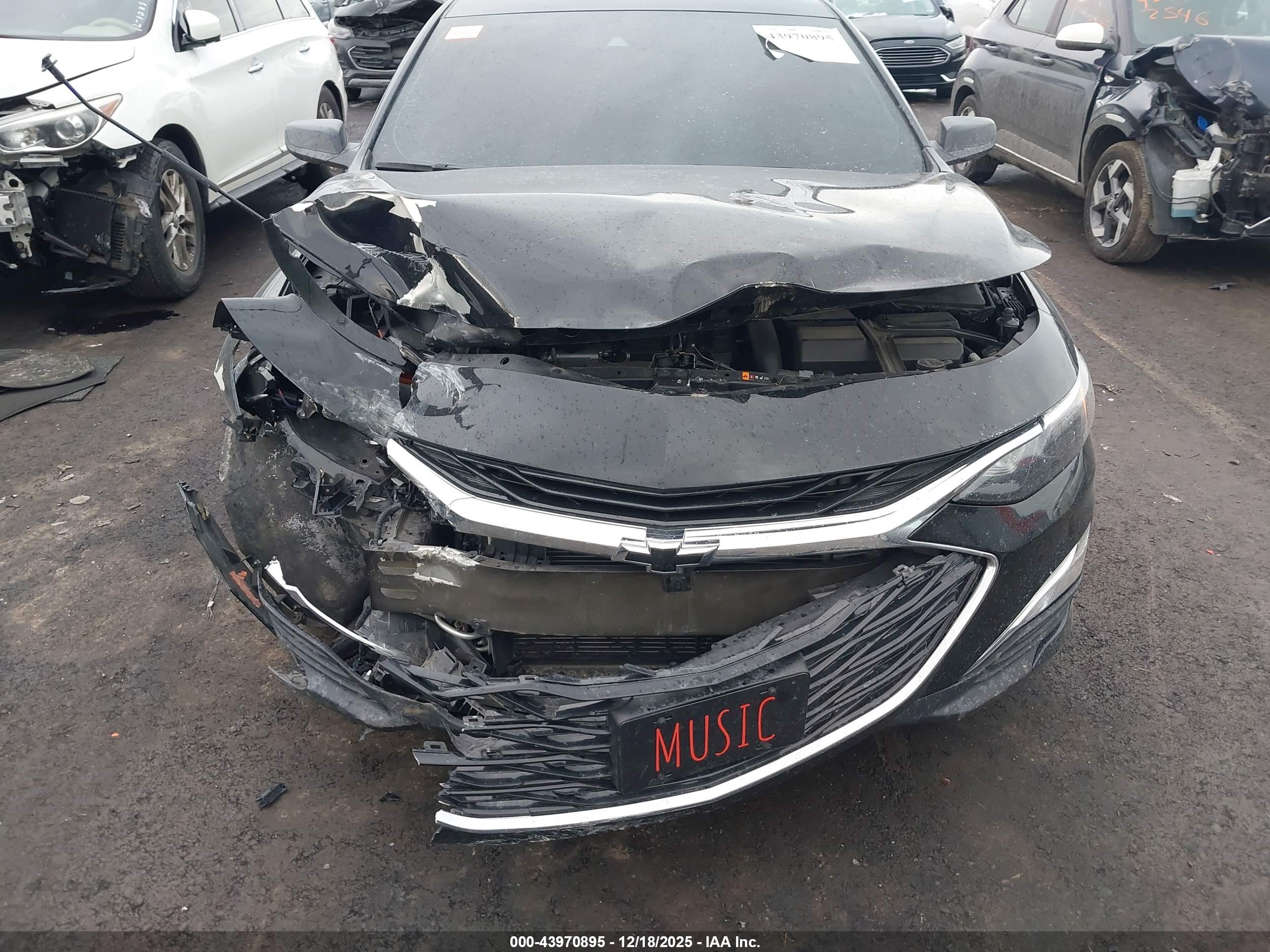 CHEVROLET MALIBU image 6
