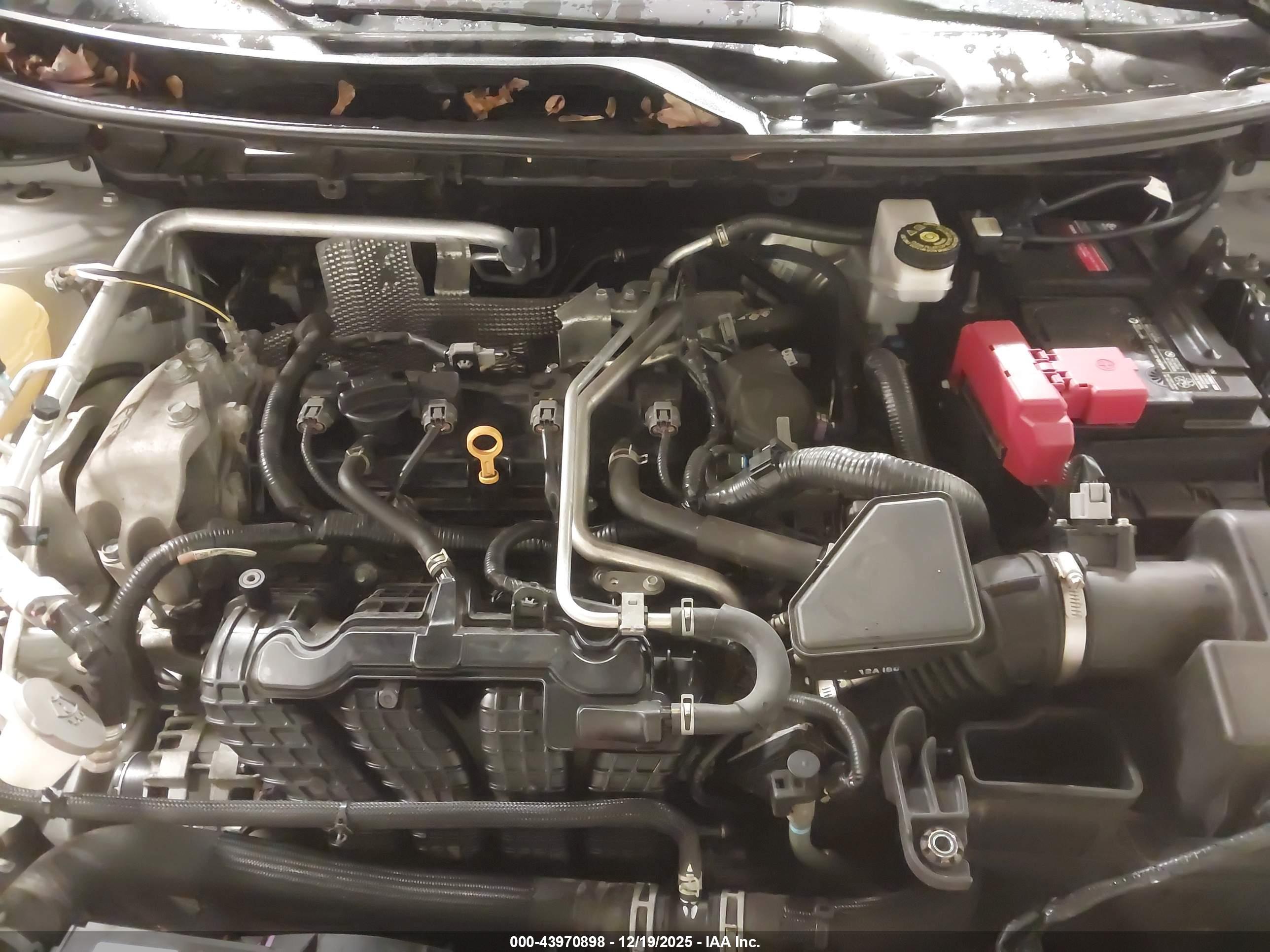 NISSAN ROGUE image 10