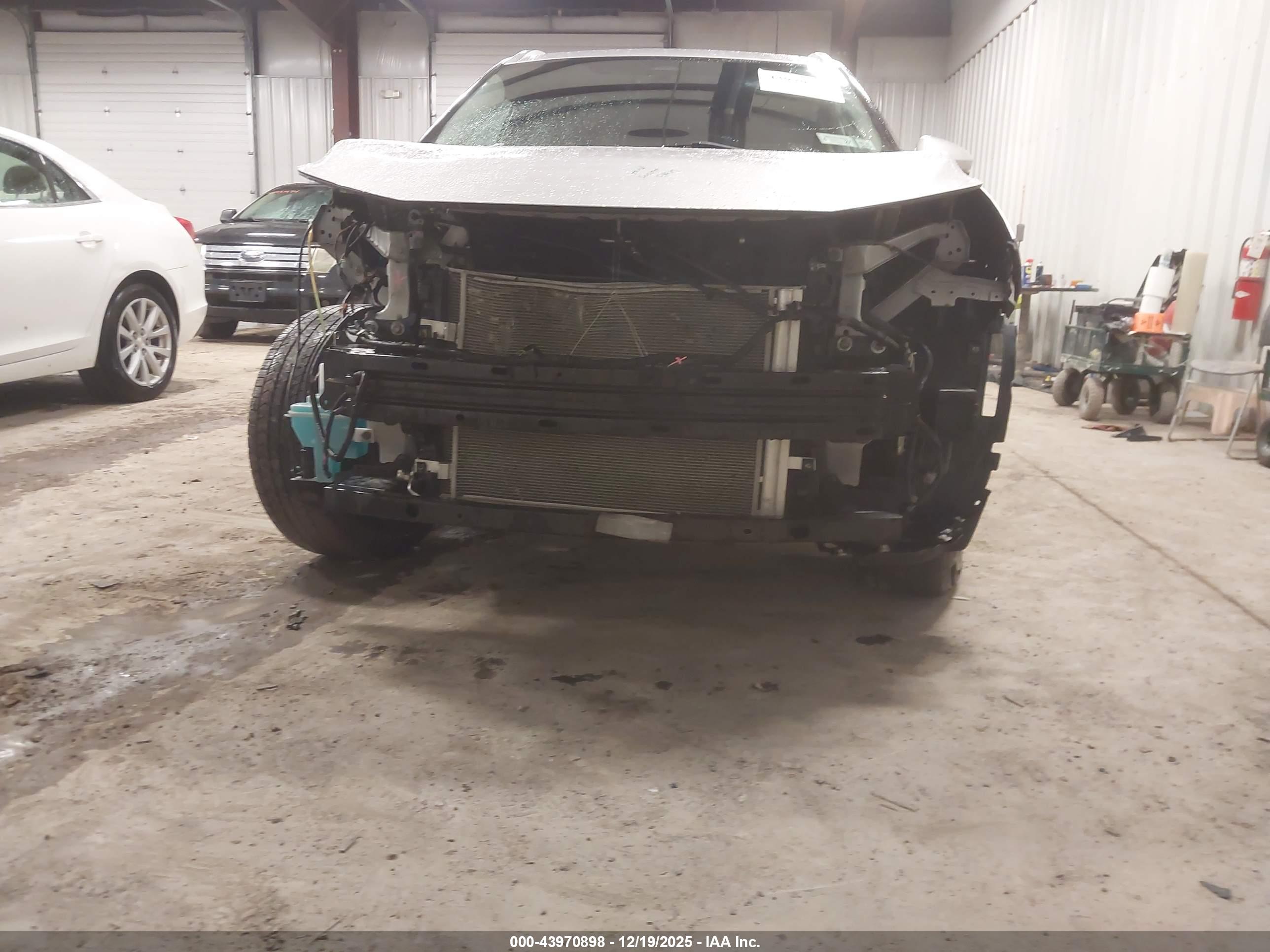 NISSAN ROGUE image 6