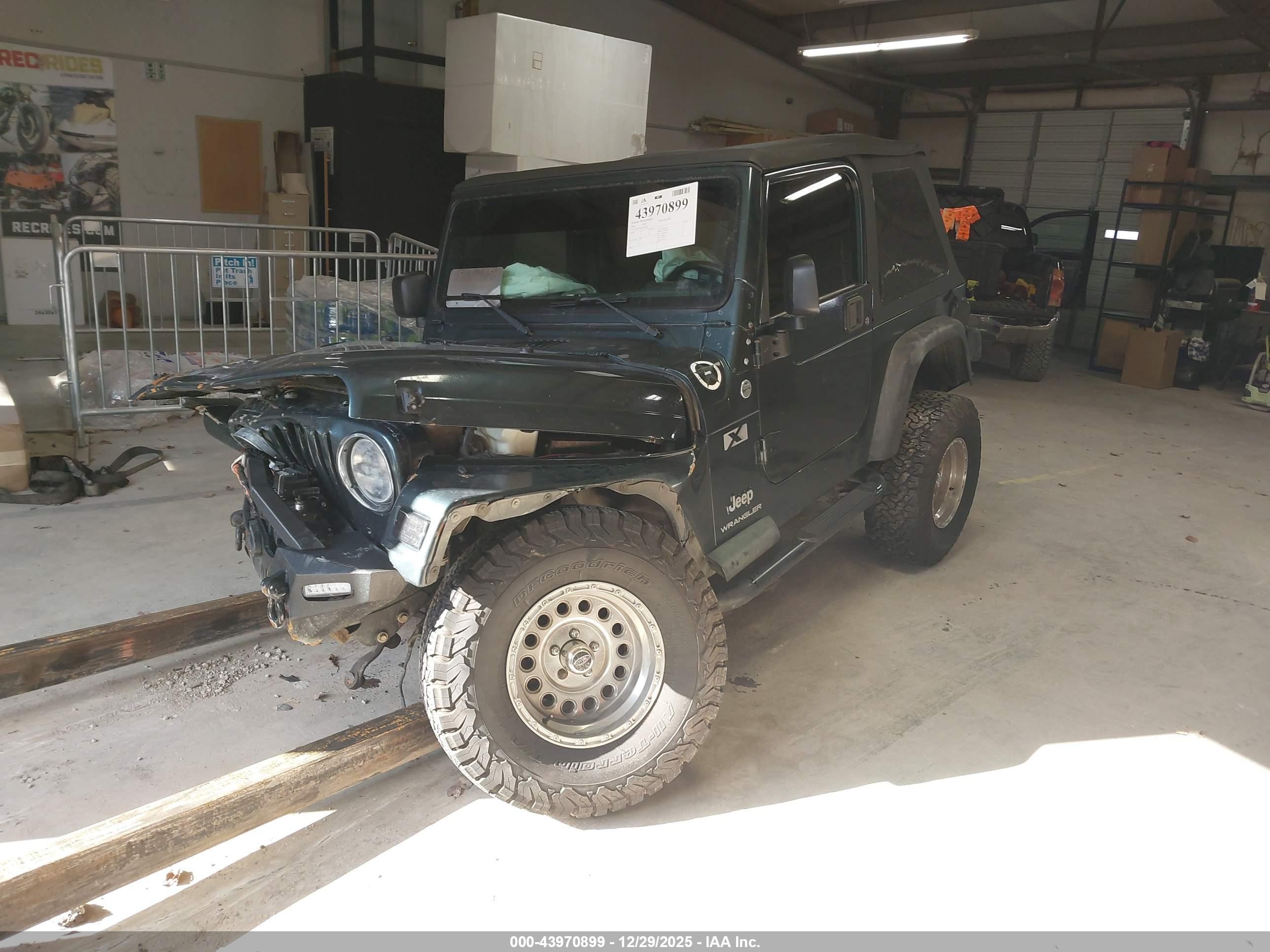 JEEP WRANGLER image 2