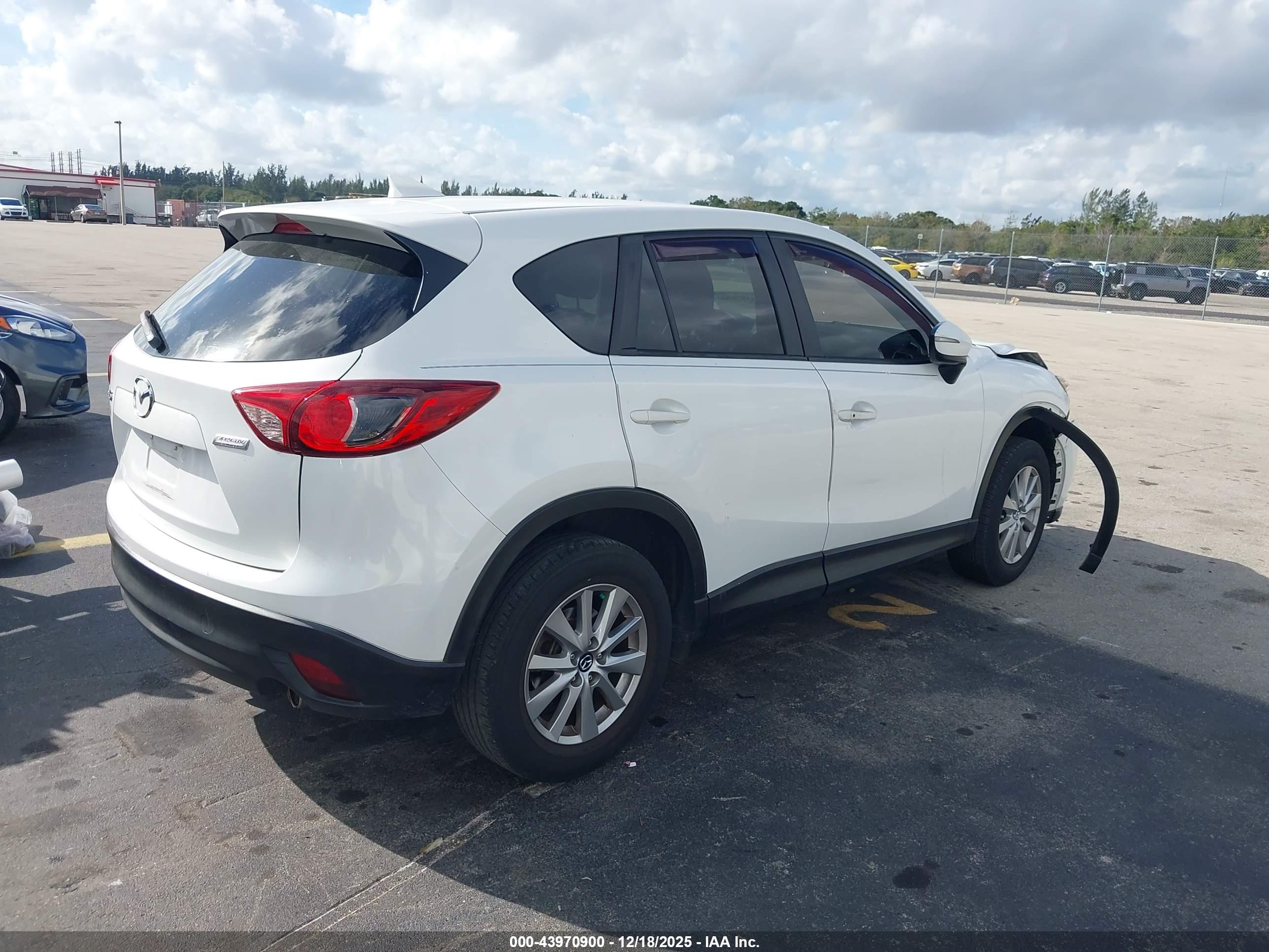 MAZDA CX-5 image 4