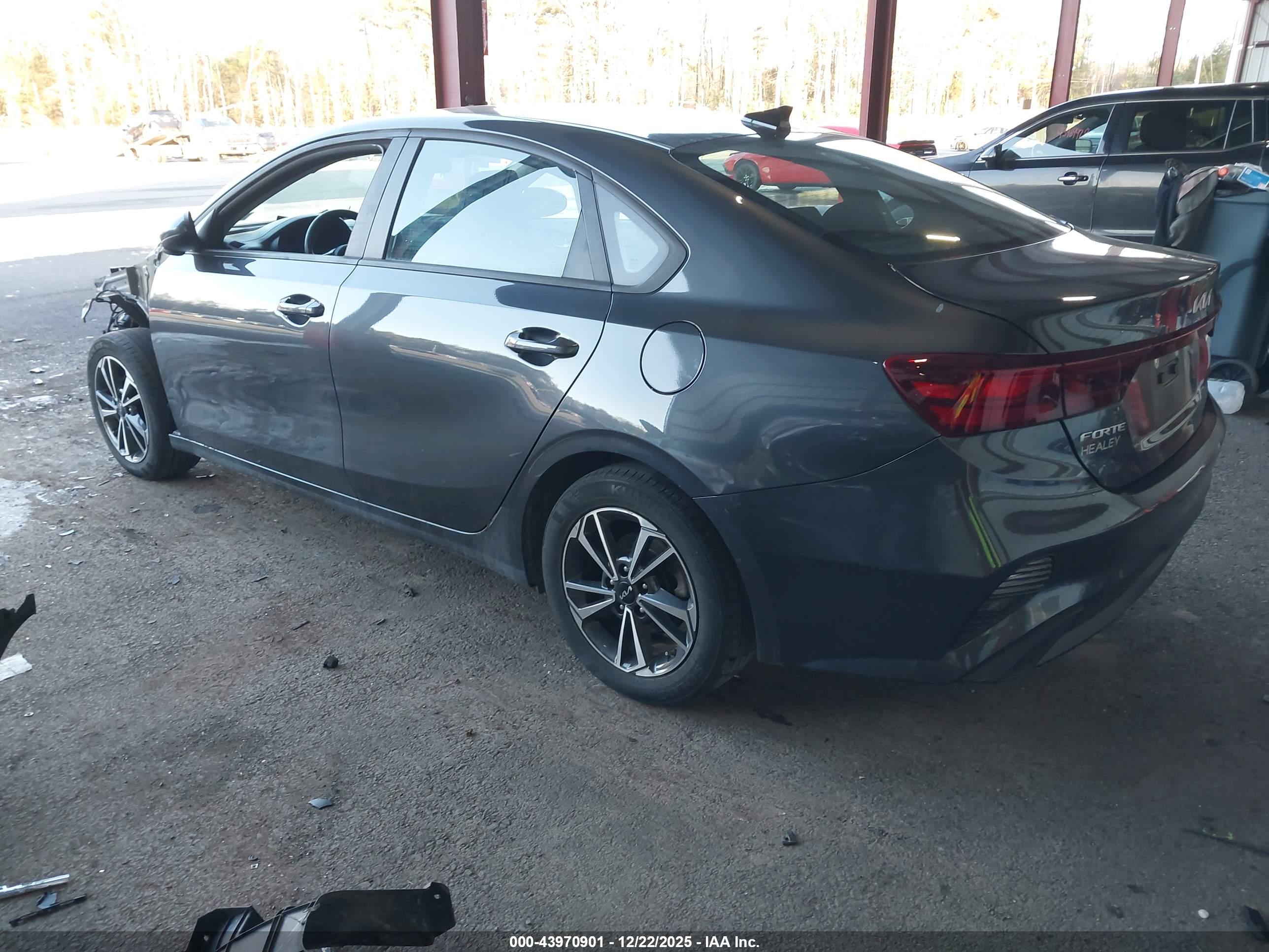 KIA FORTE image 3