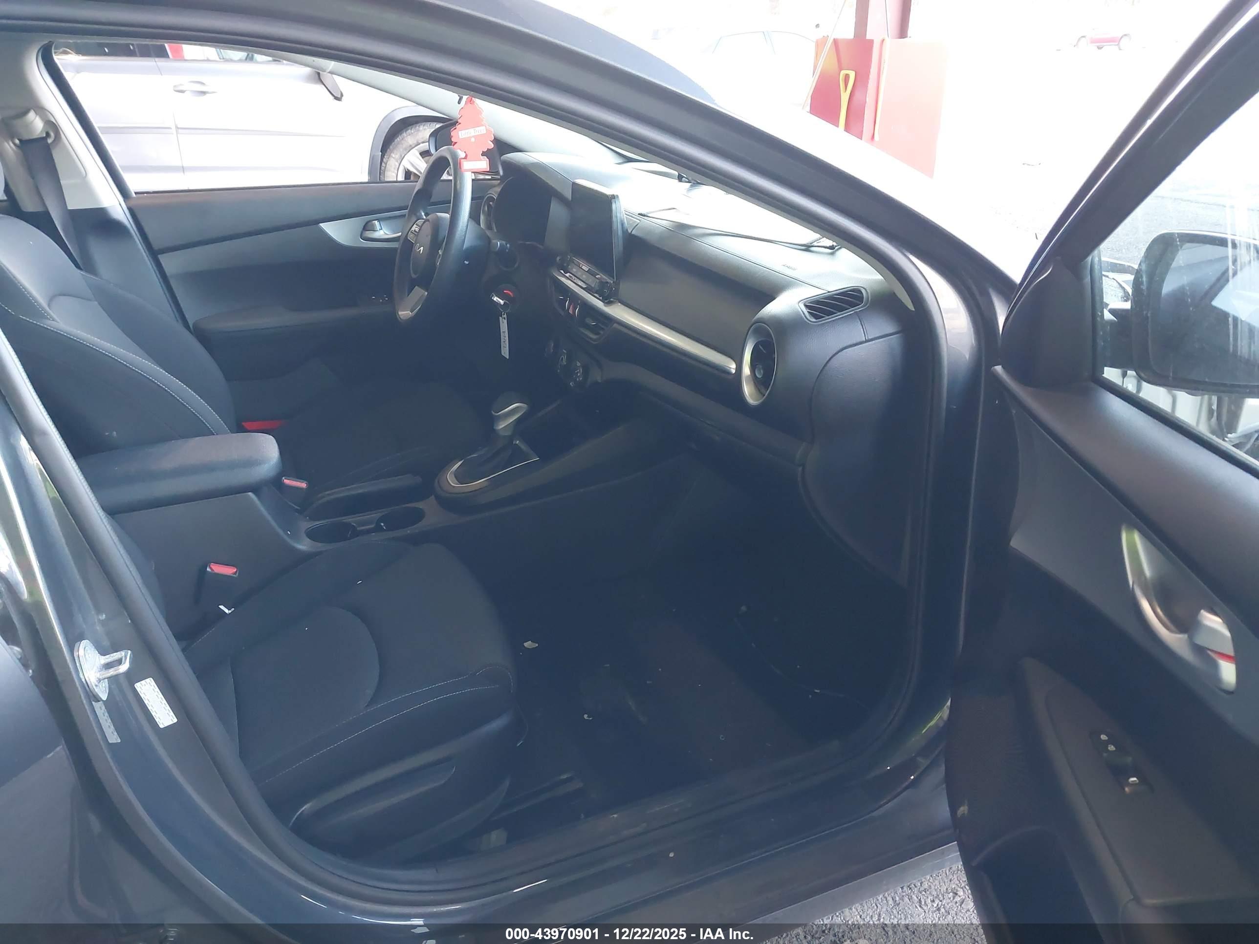 KIA FORTE image 5
