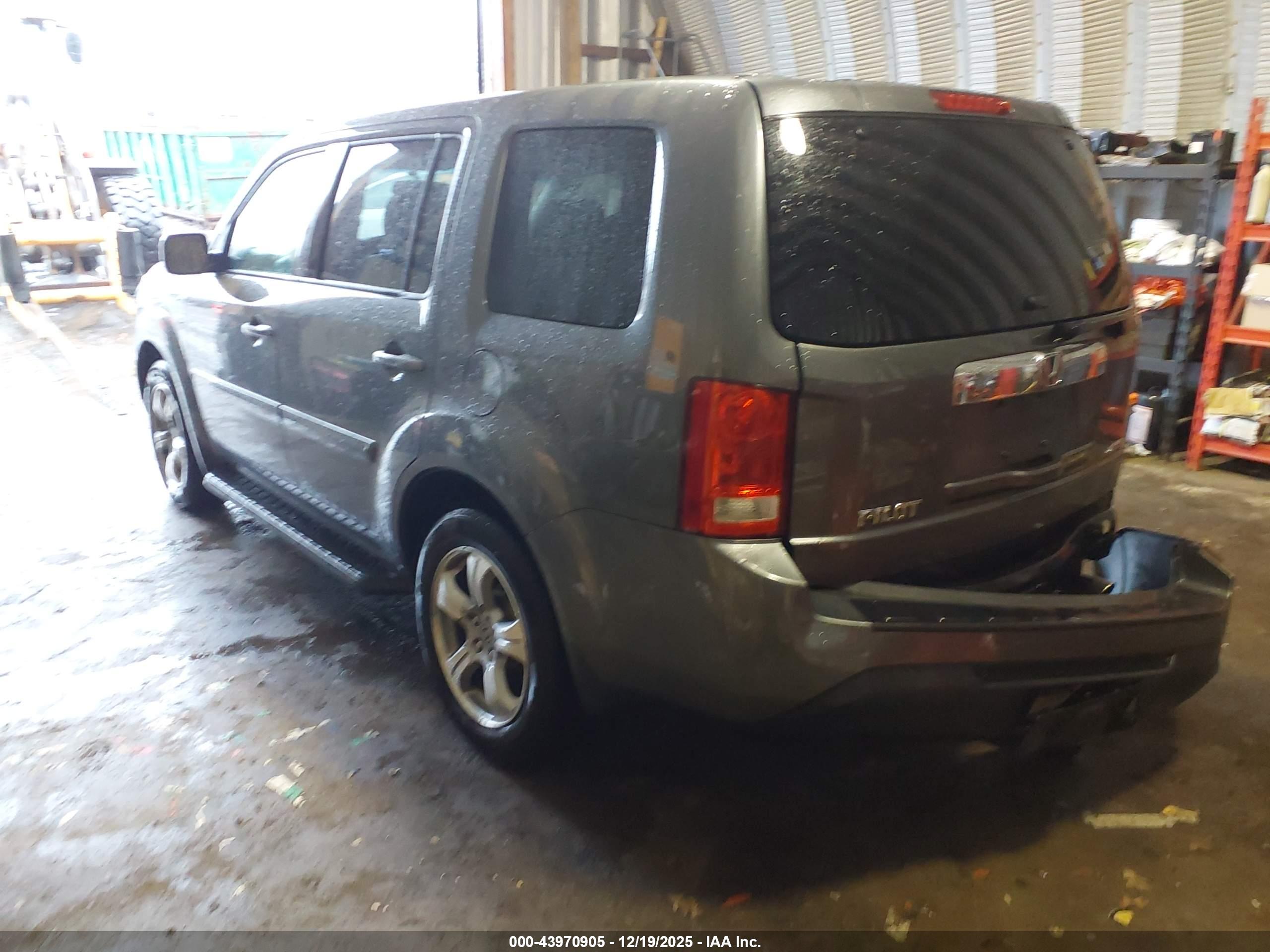 HONDA PILOT image 3
