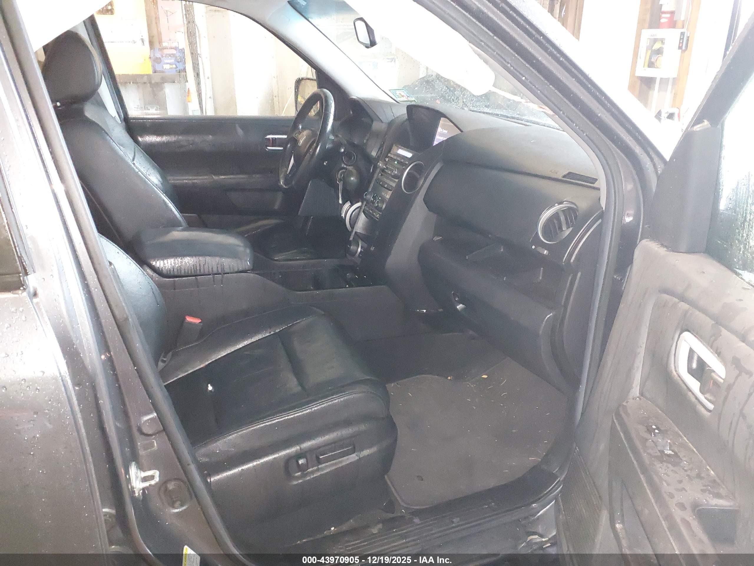 HONDA PILOT image 5