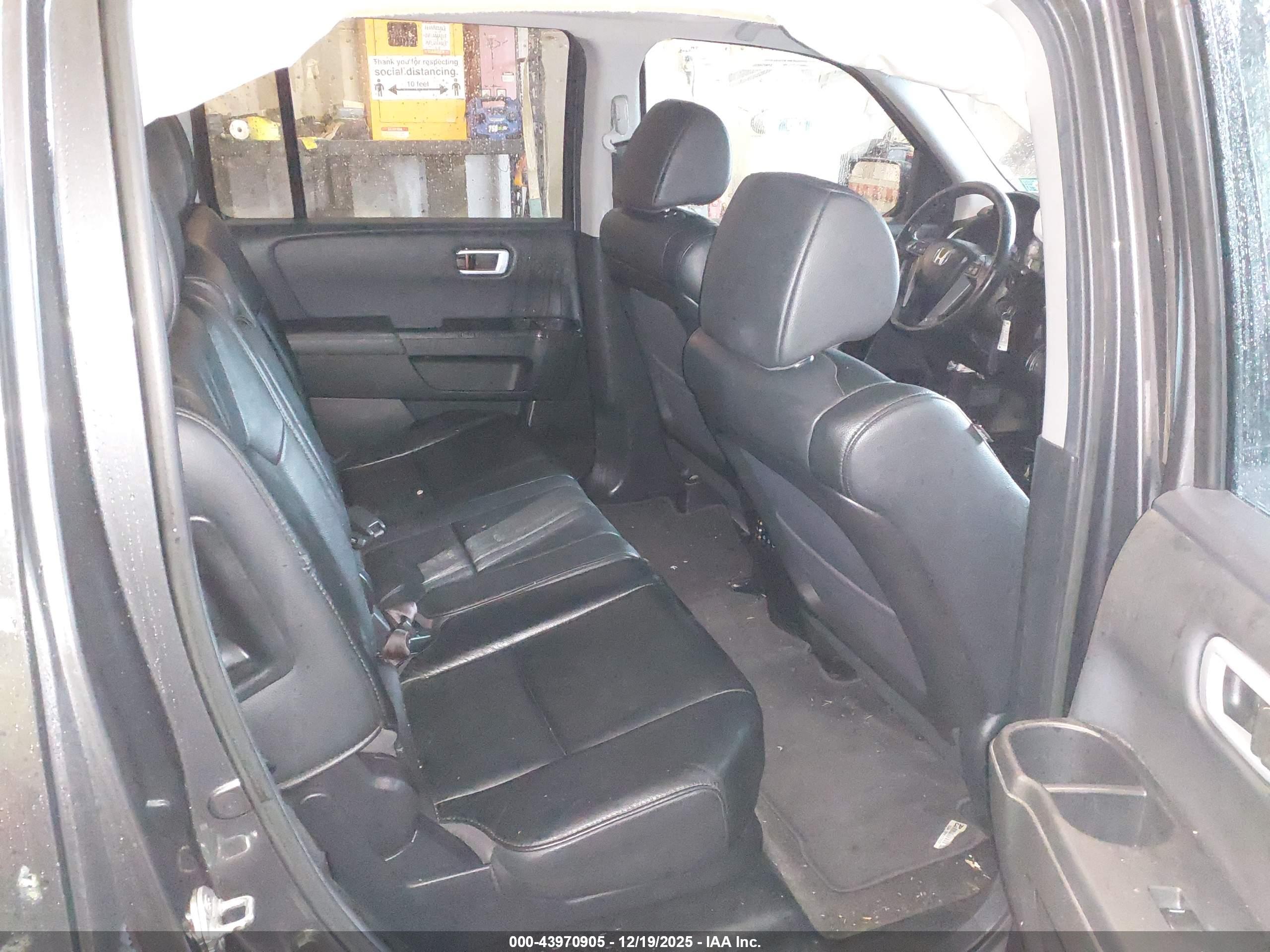 HONDA PILOT image 8