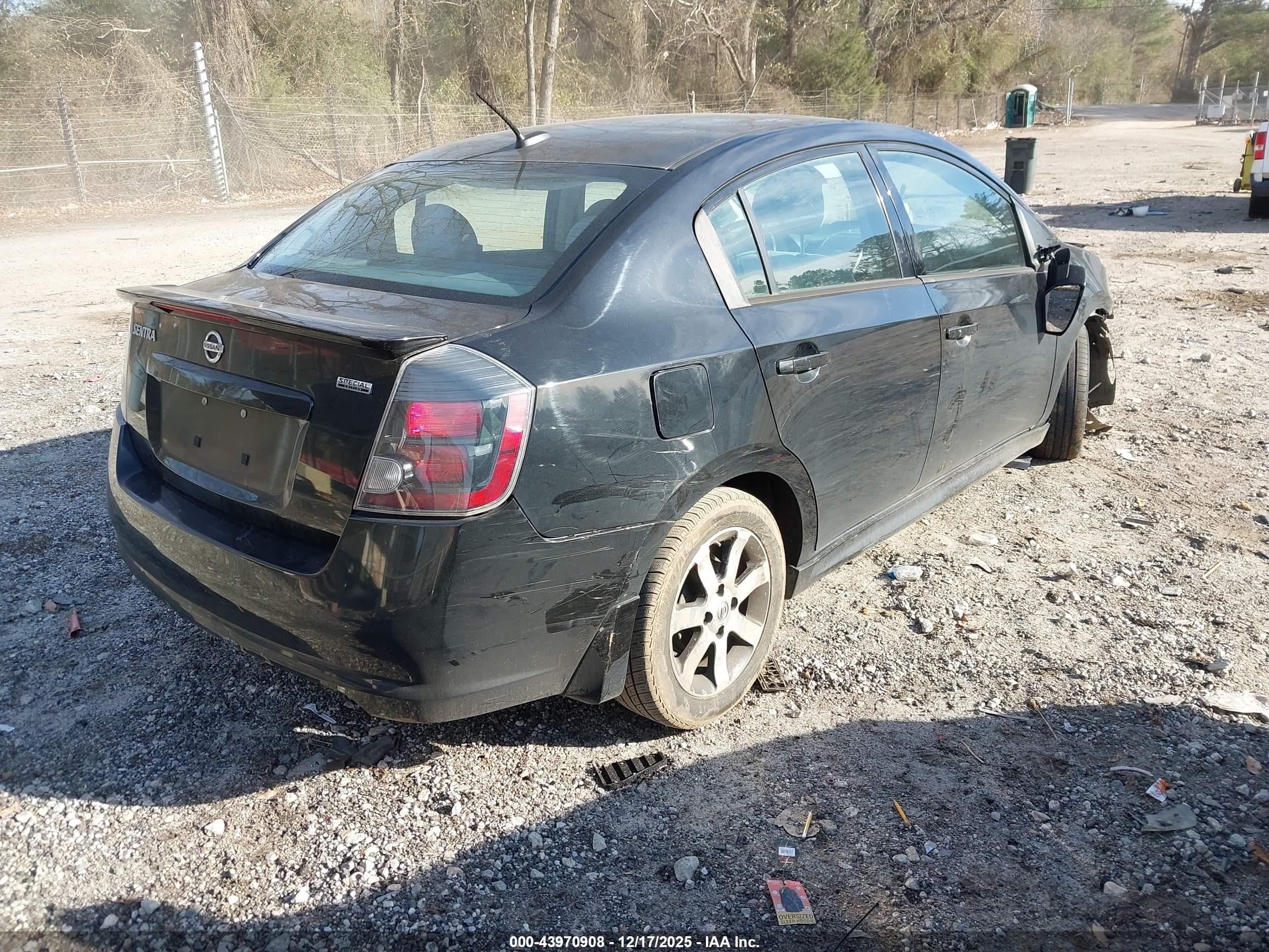 NISSAN SENTRA image 4