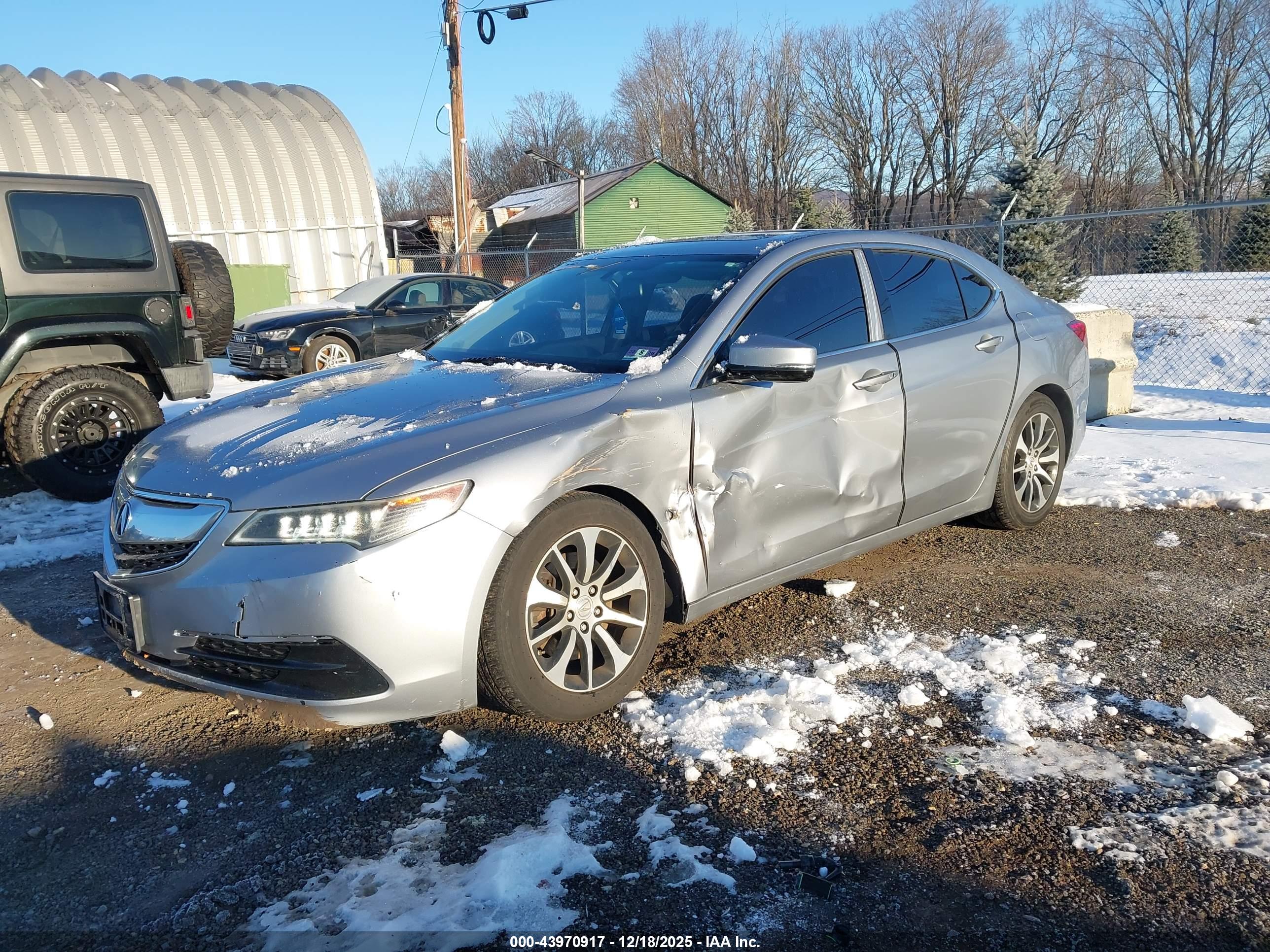 ACURA TLX image 2