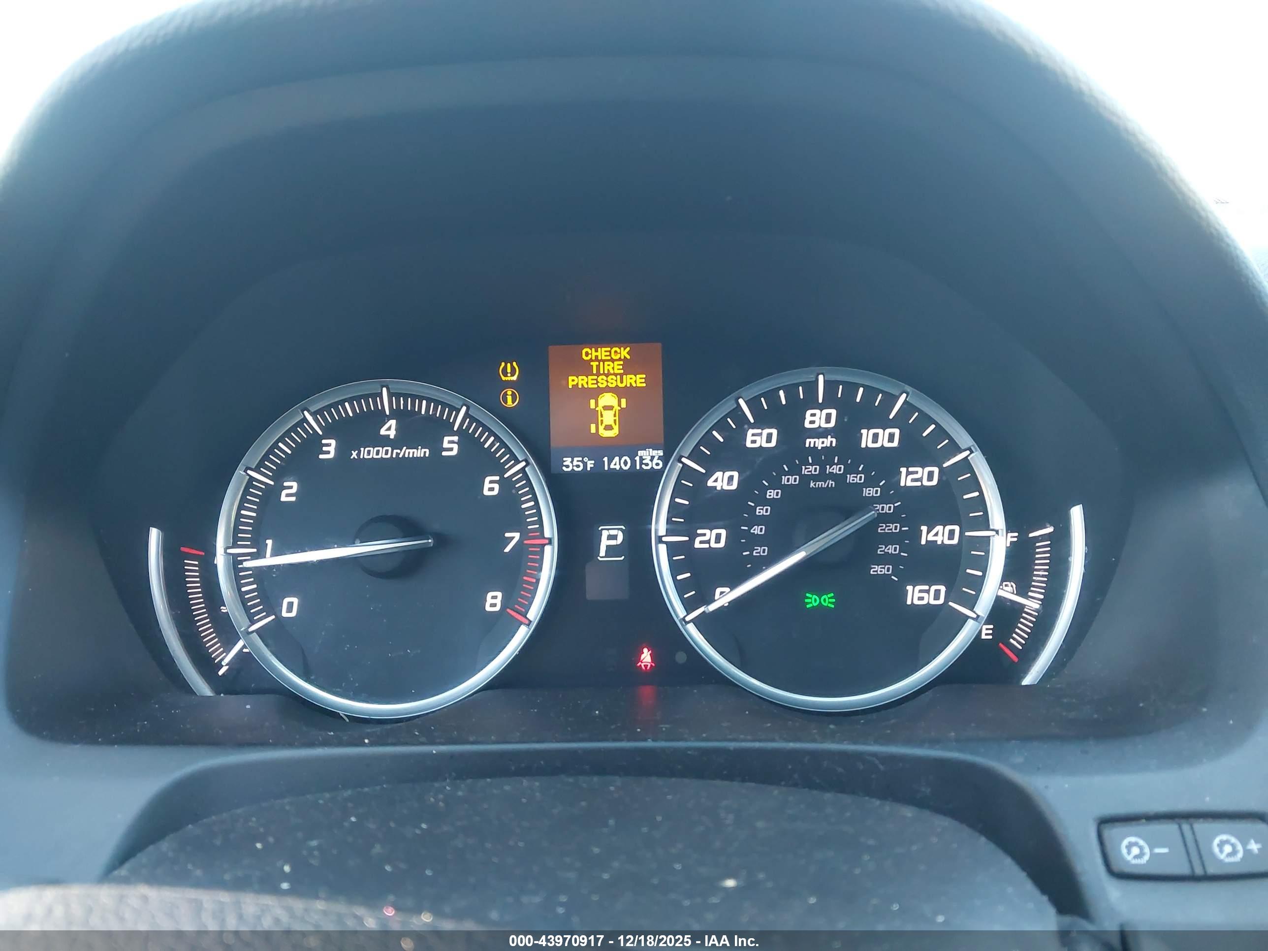 ACURA TLX image 7