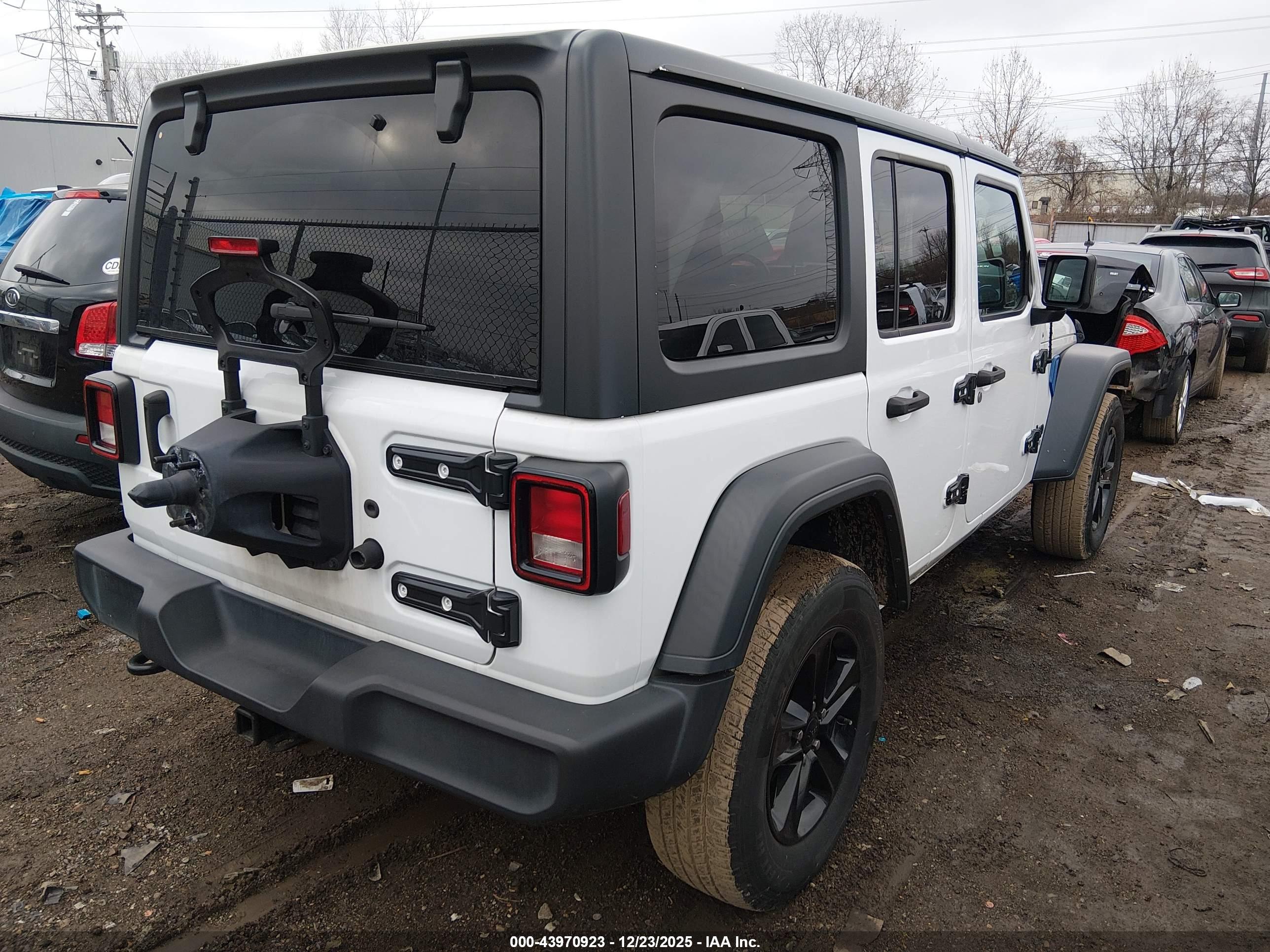JEEP WRANGLER image 4