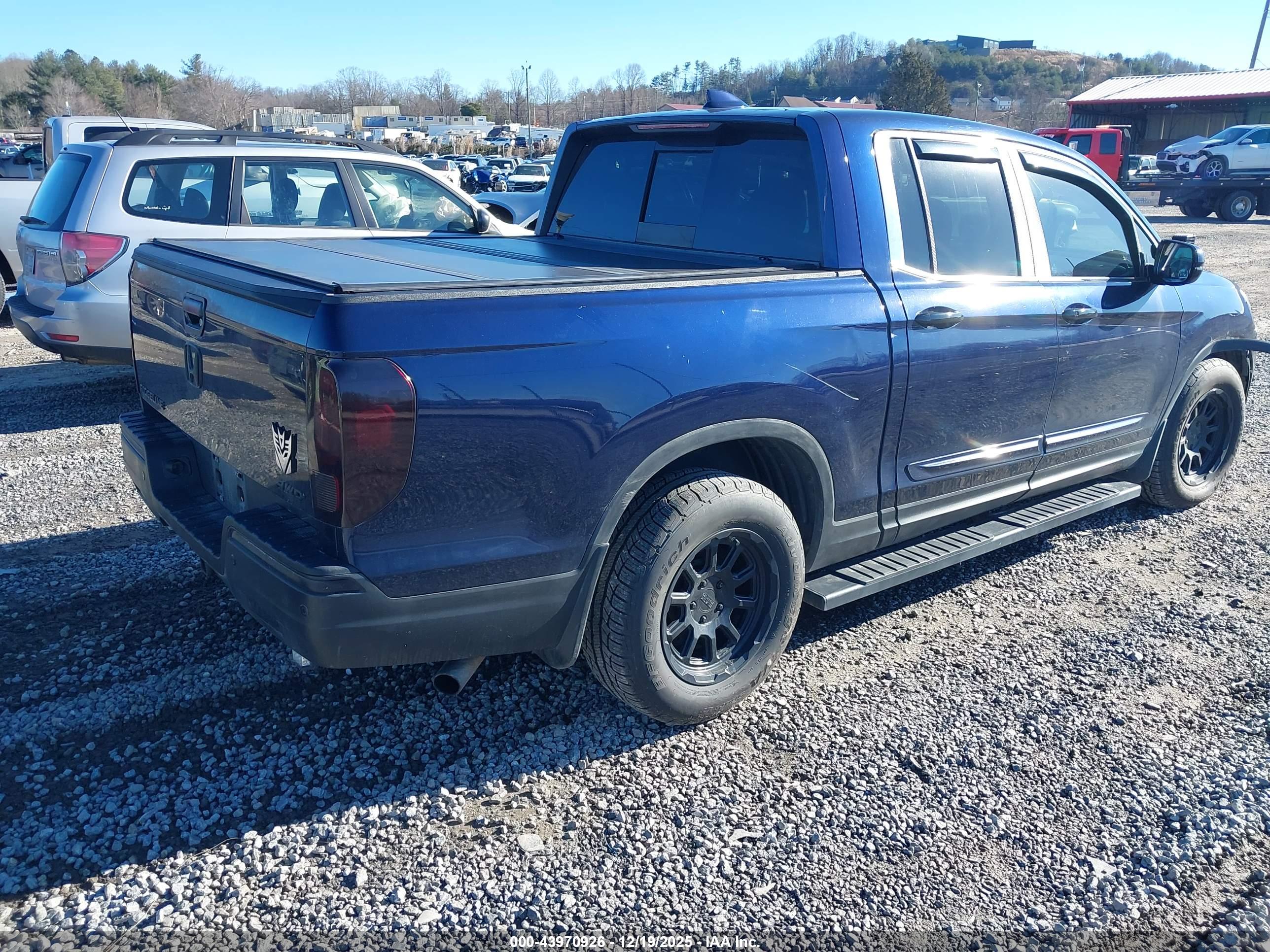 HONDA RIDGELINE image 4