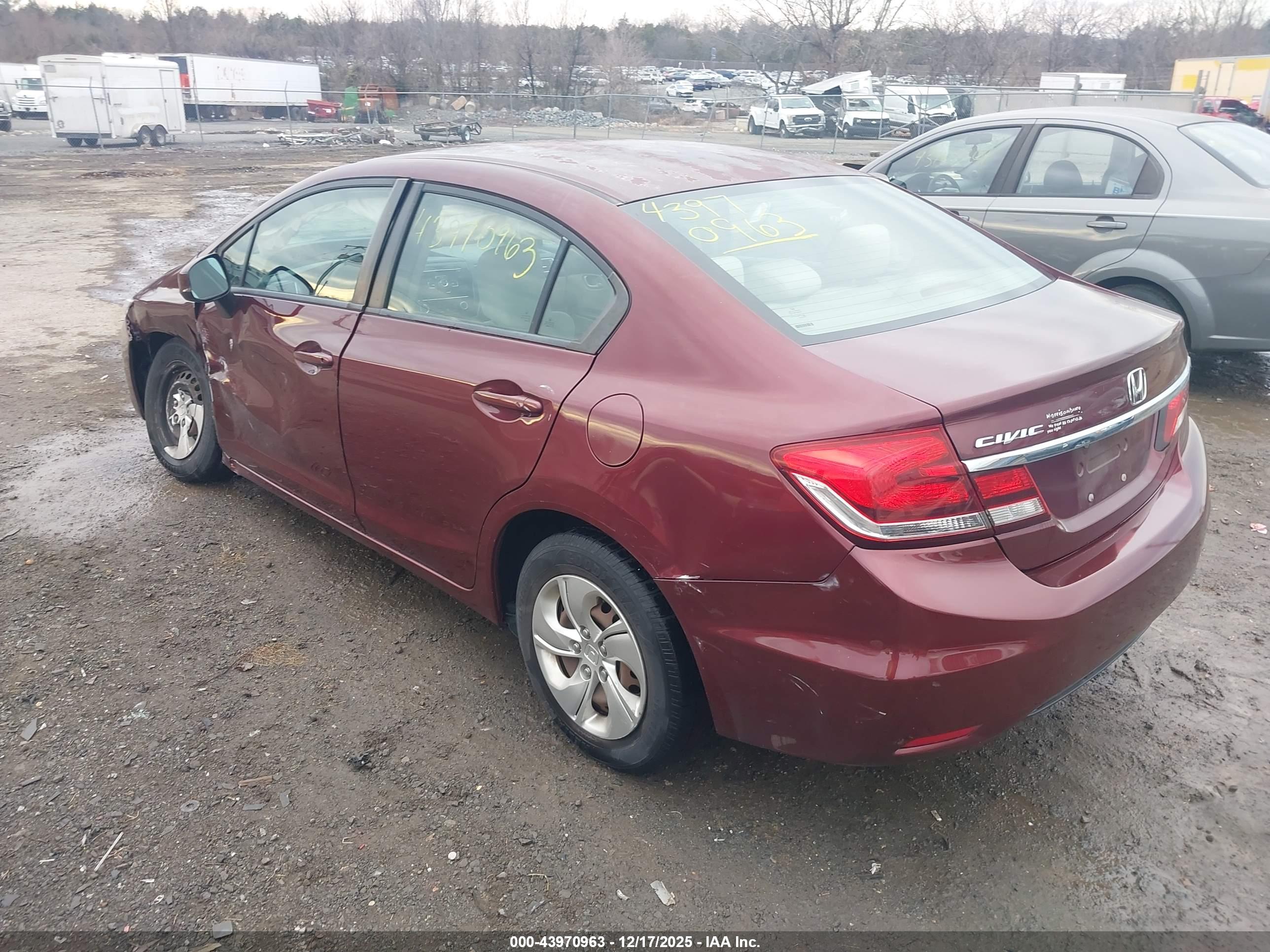 HONDA CIVIC image 3