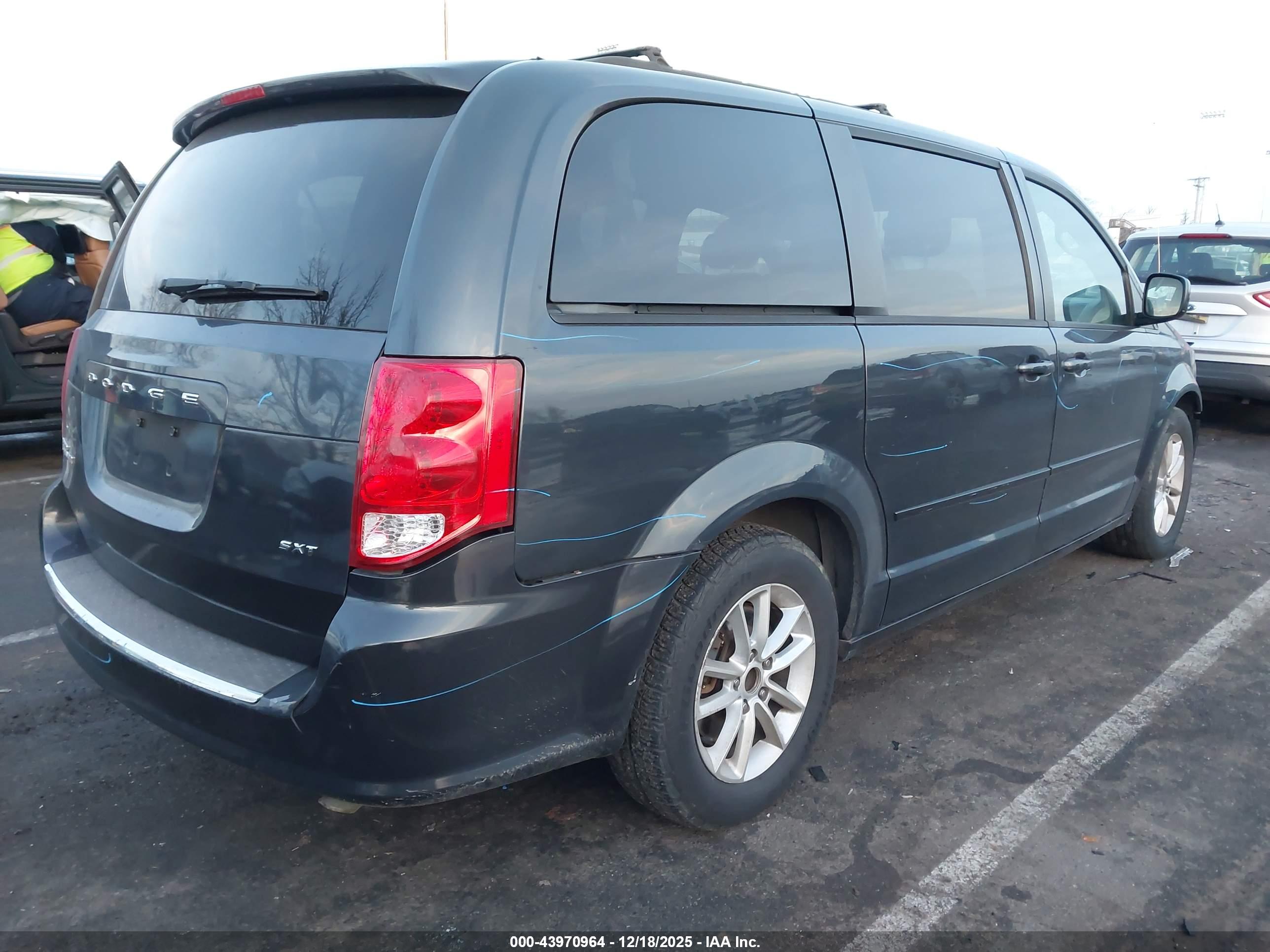 DODGE GRAND image 4