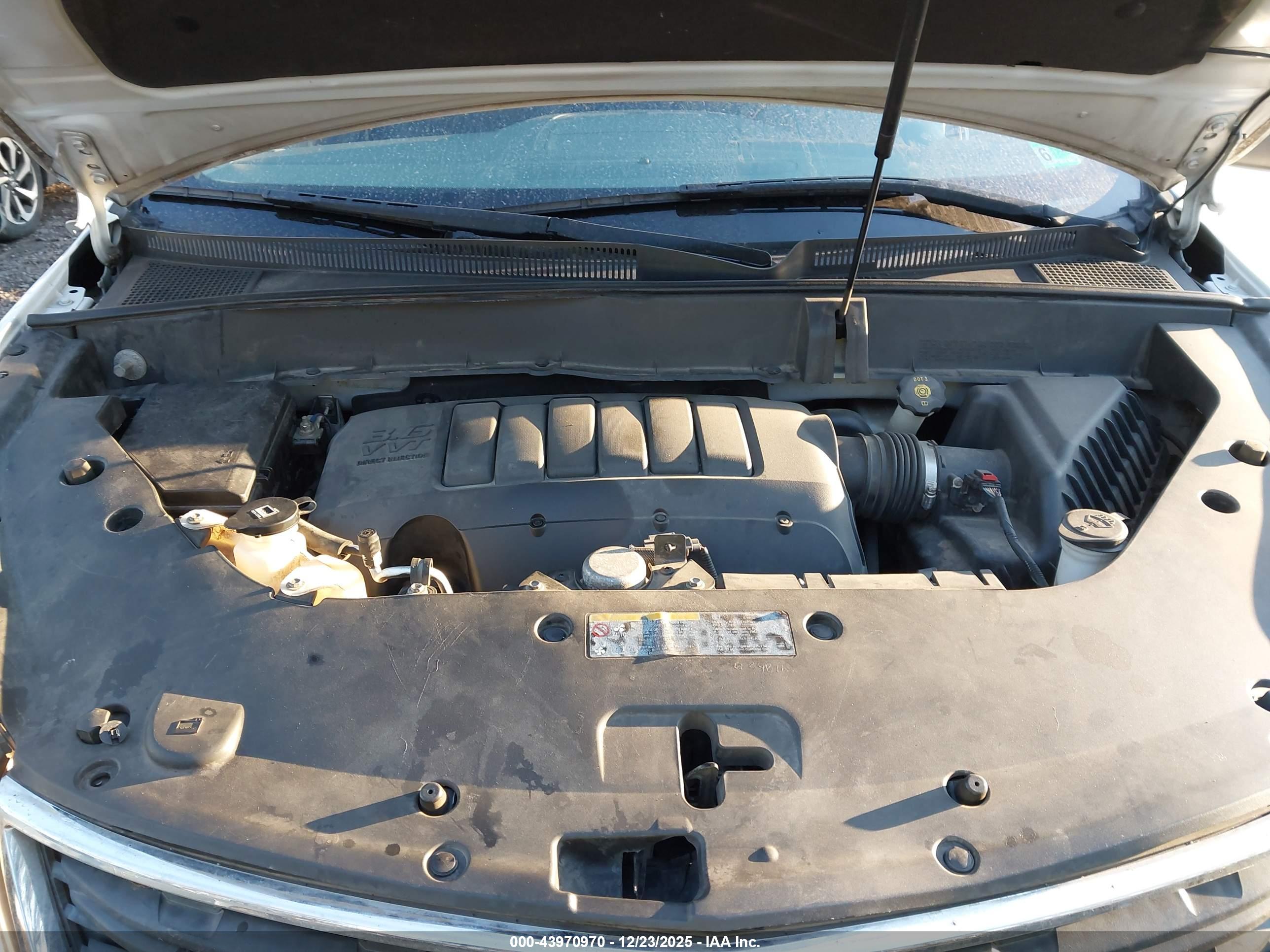 CHEVROLET TRAVERSE image 10