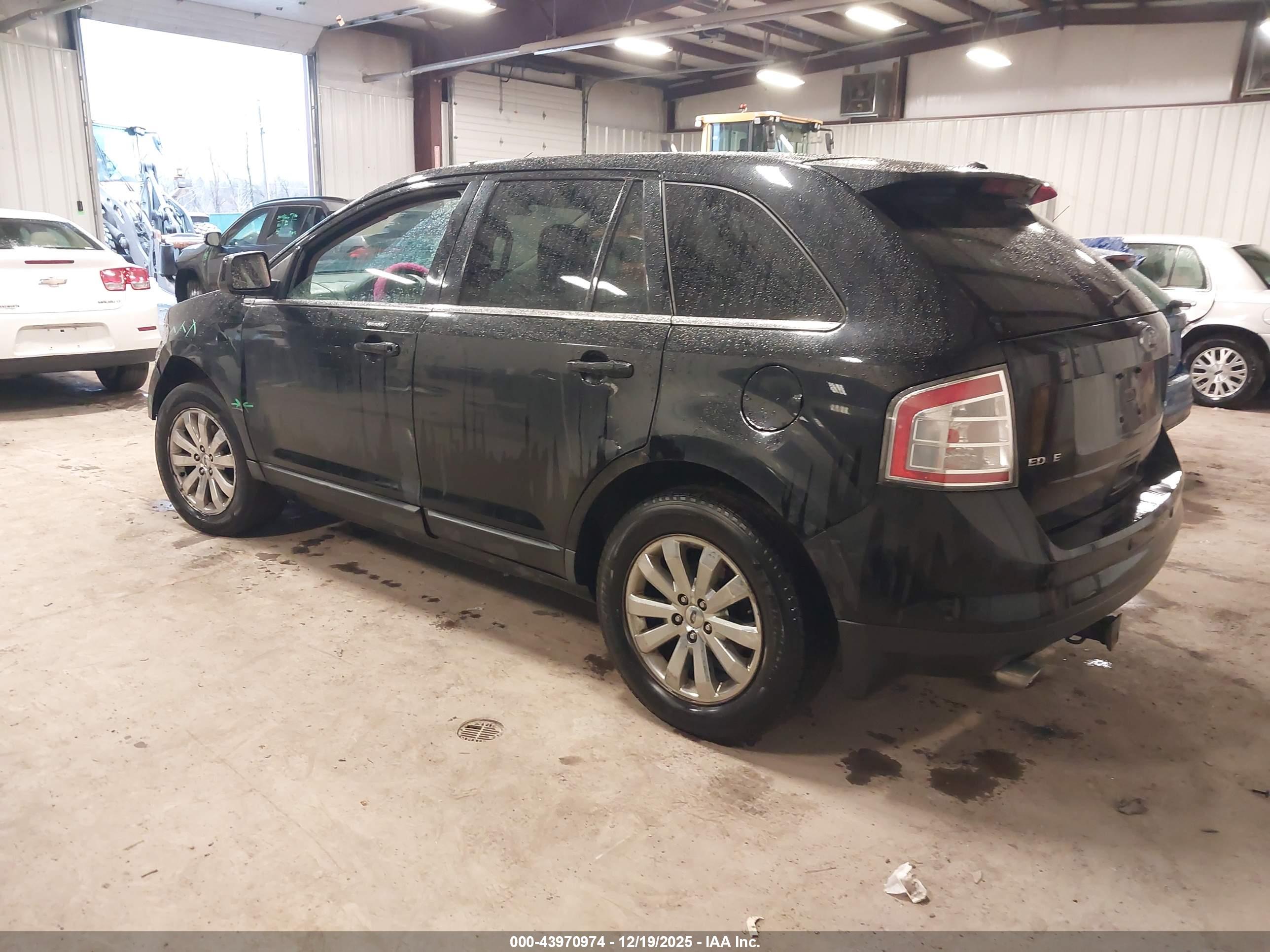 FORD EDGE image 3