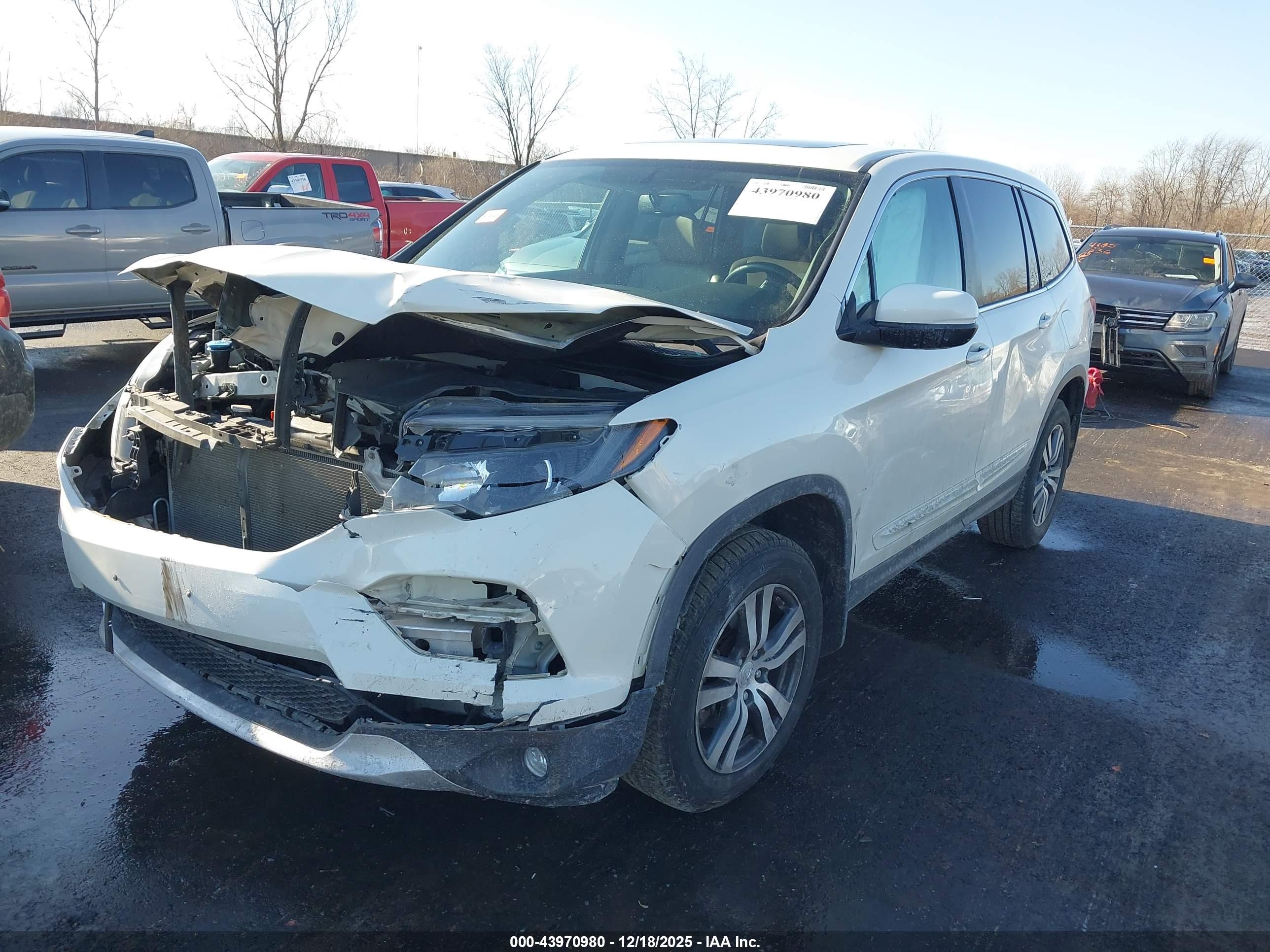 HONDA PILOT image 2