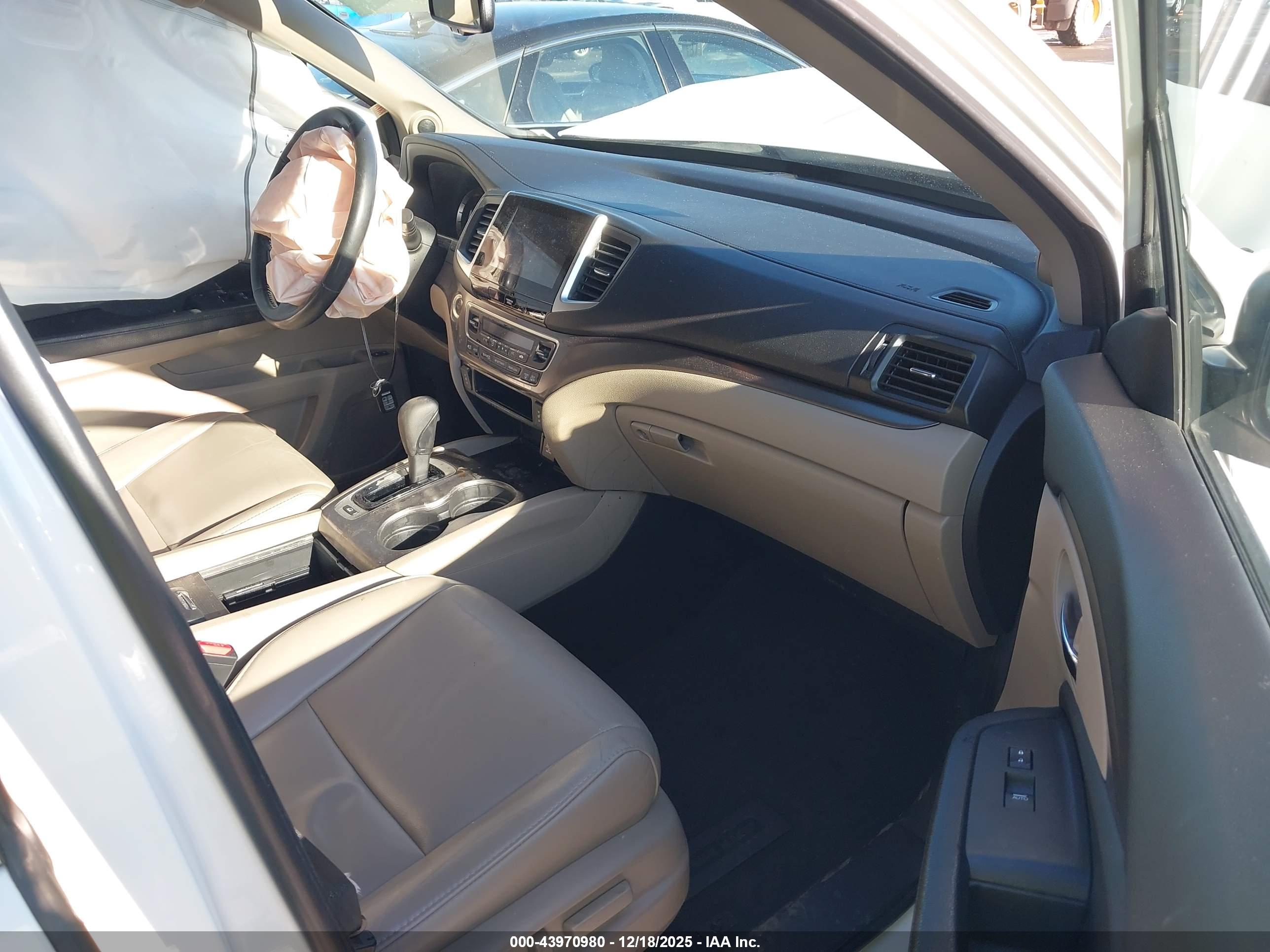 HONDA PILOT image 5