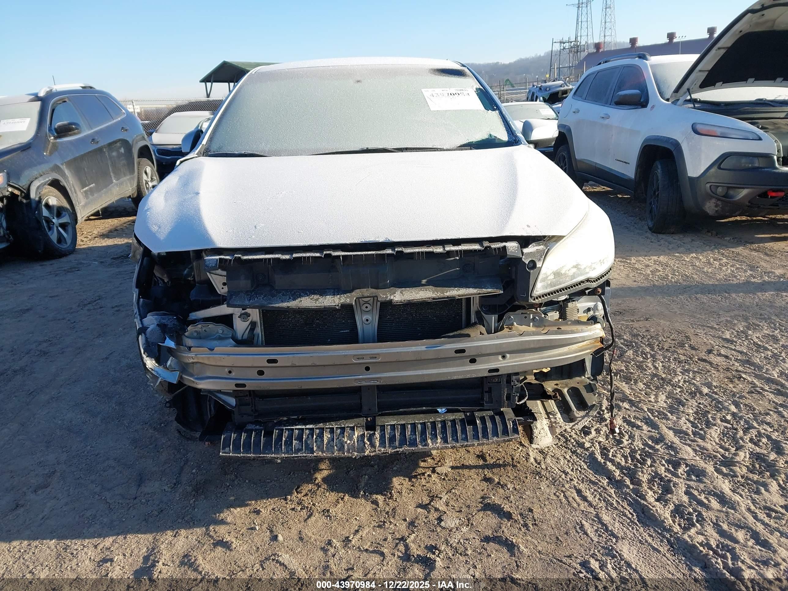 SUBARU LEGACY image 6