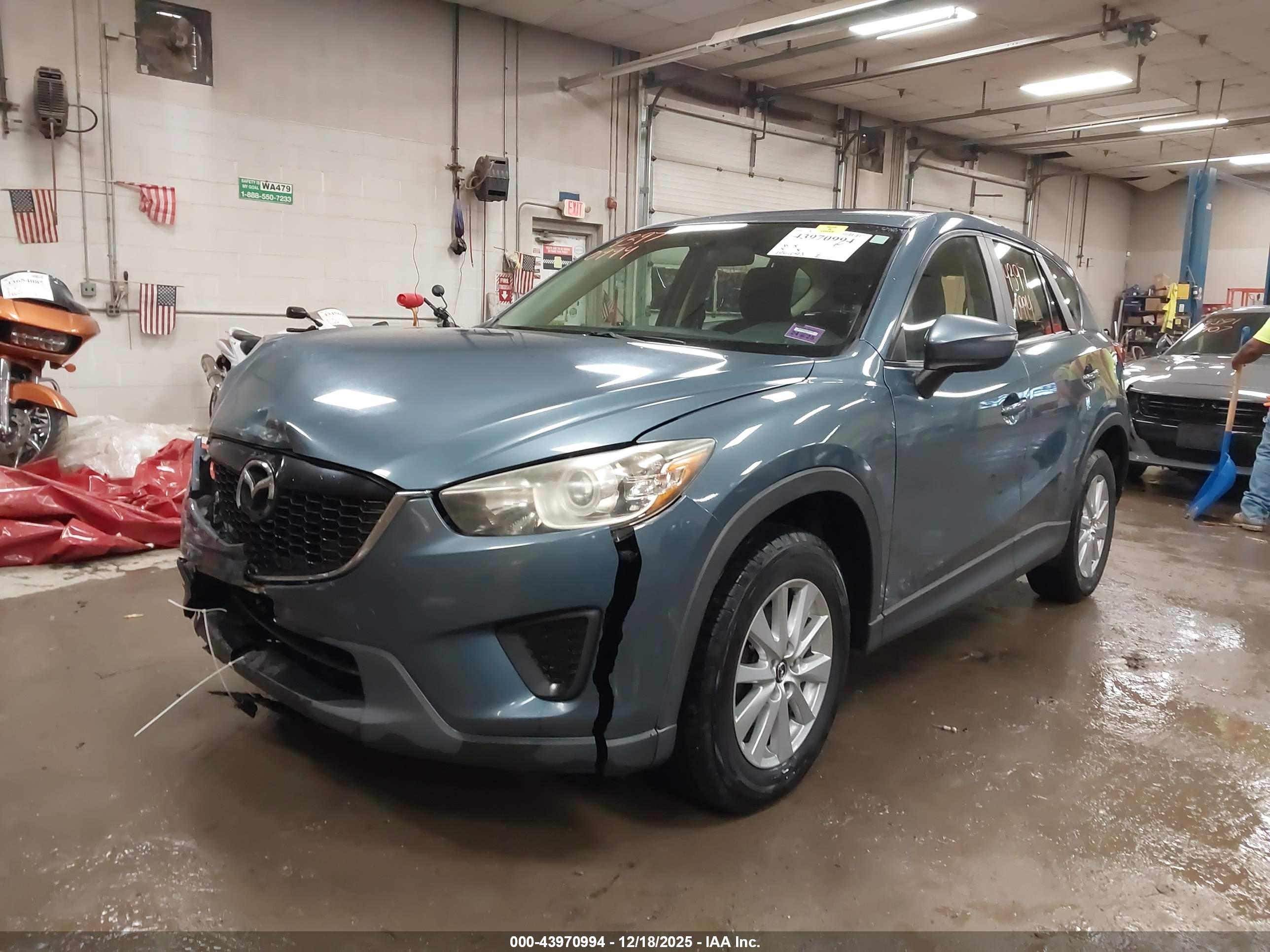 MAZDA CX-5 image 2