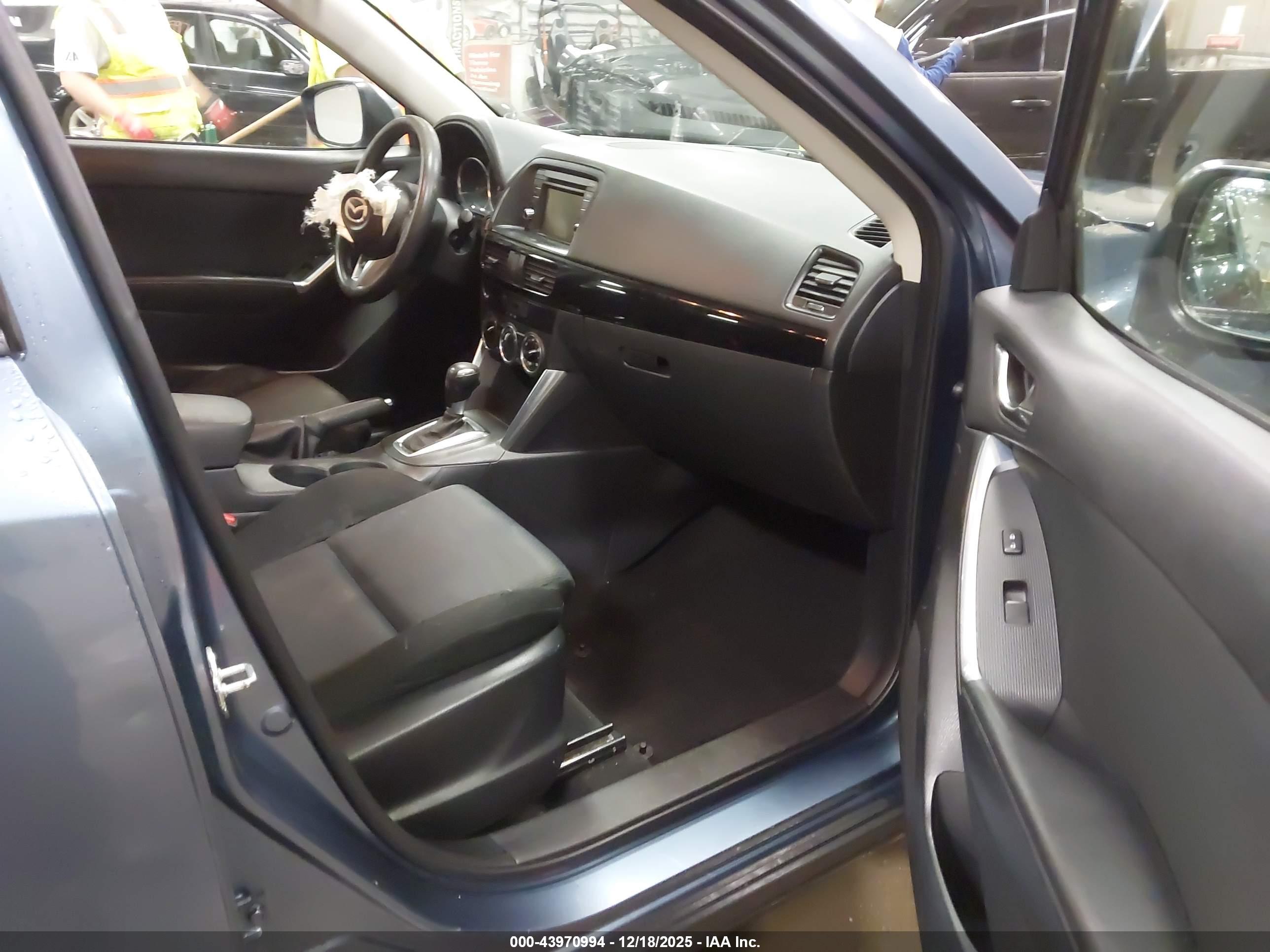 MAZDA CX-5 image 5