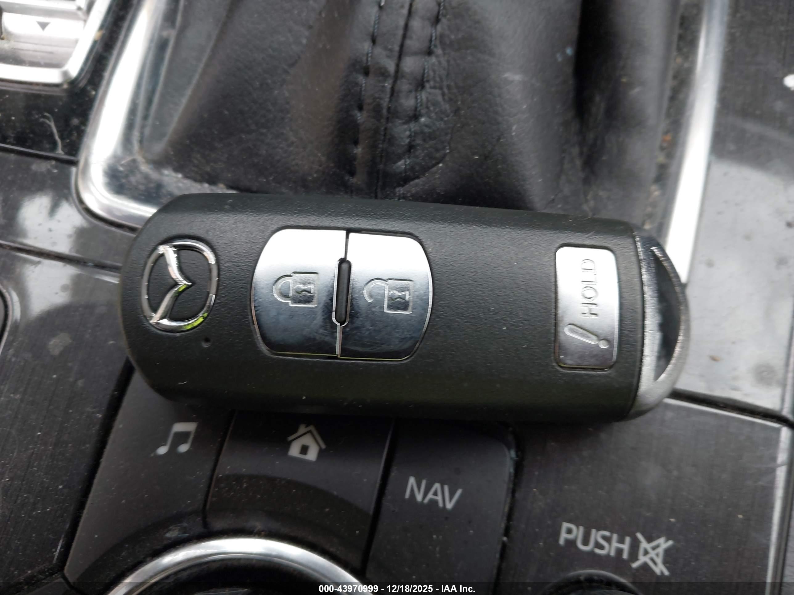 MAZDA CX-5 image 11