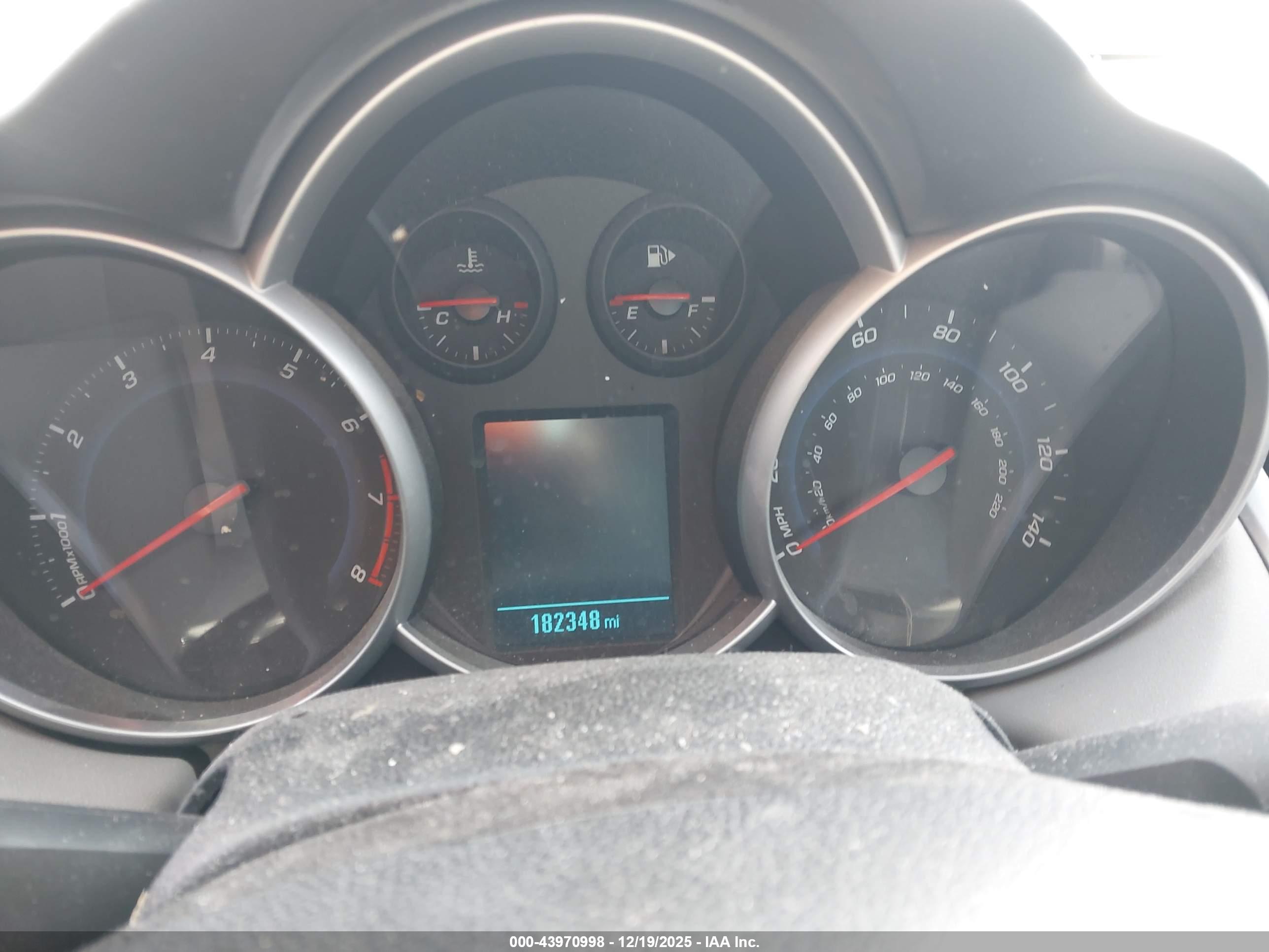 CHEVROLET CRUZE image 7