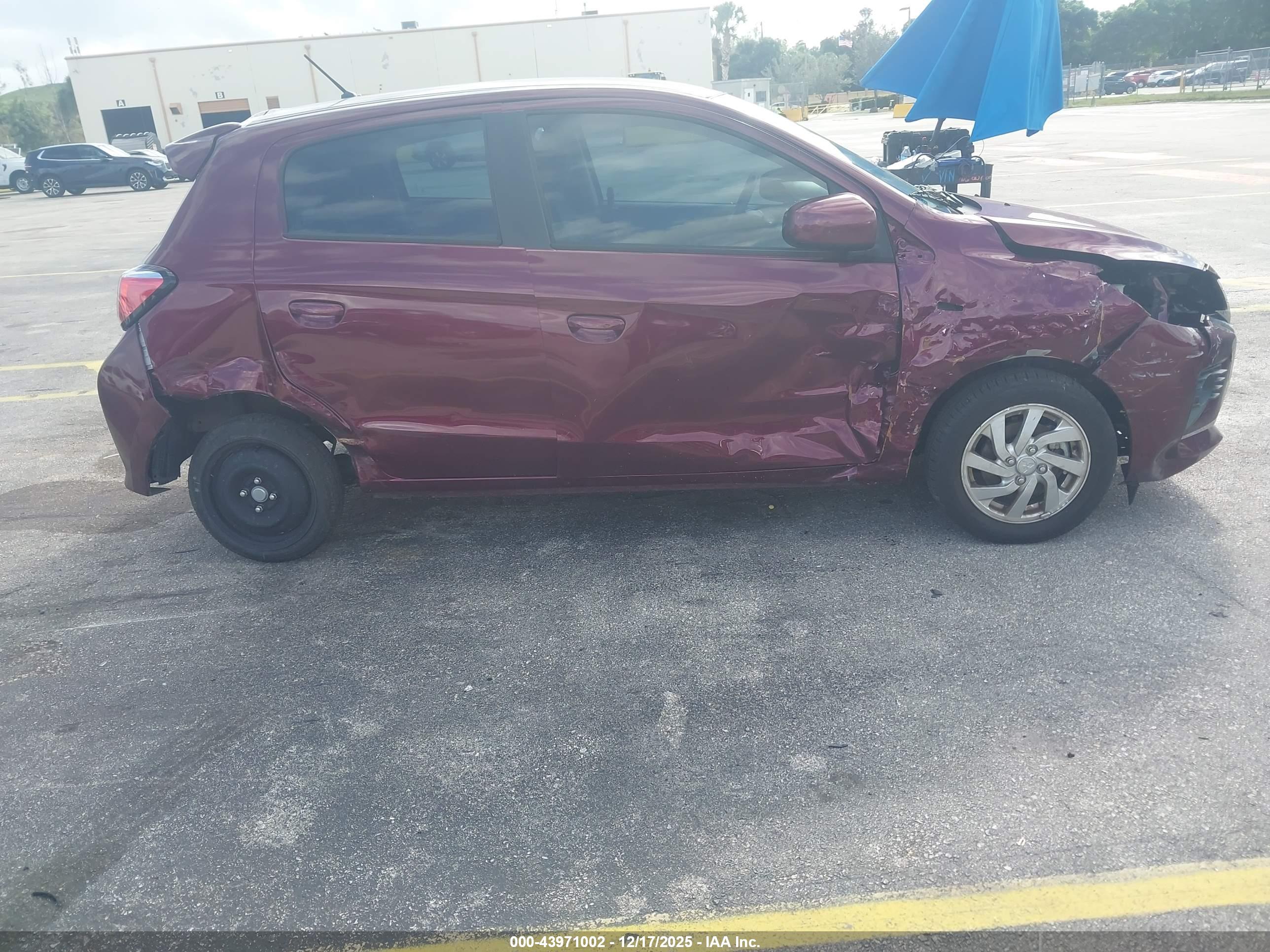 MITSUBISHI MIRAGE image 6