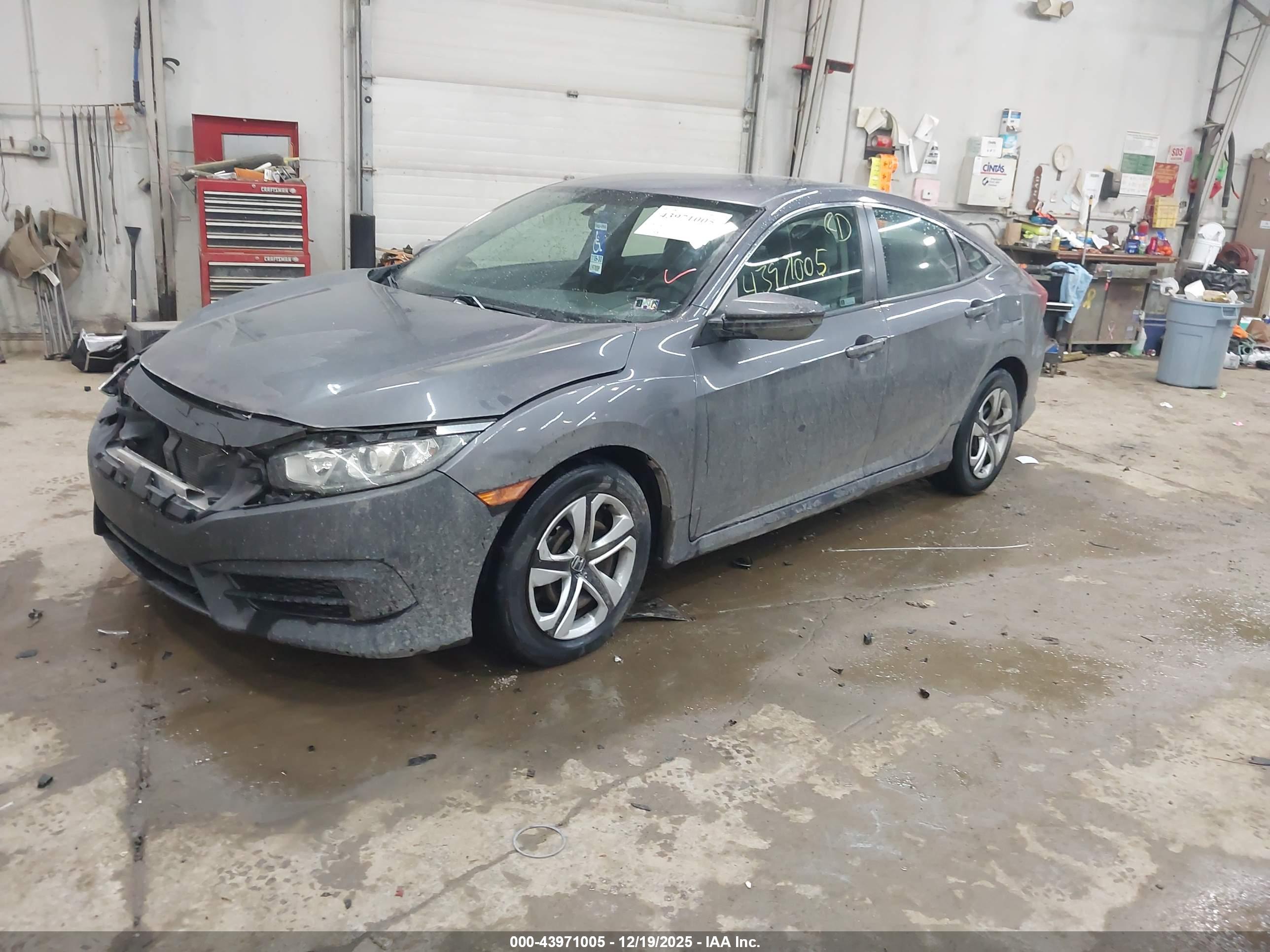 HONDA CIVIC image 2