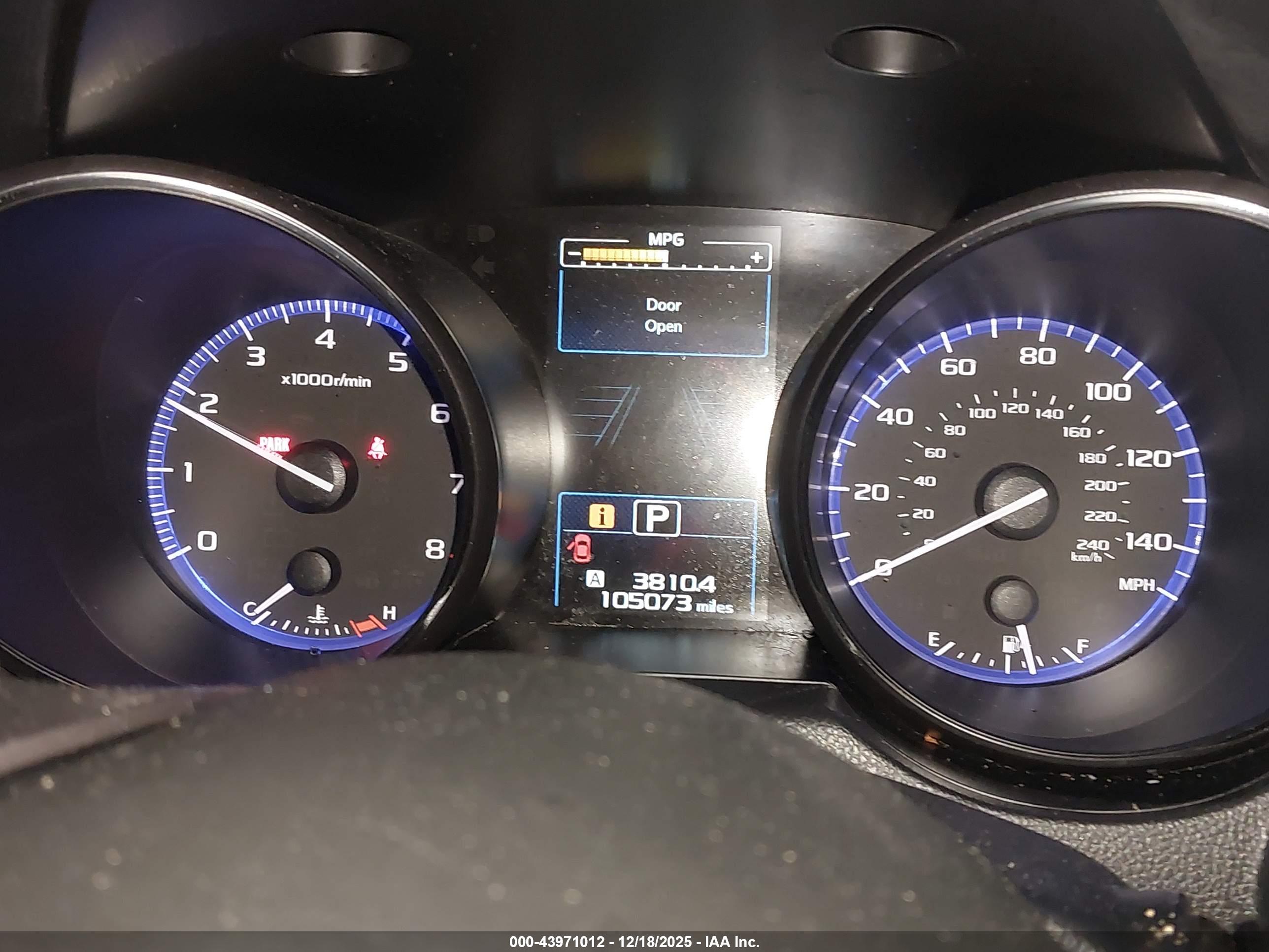 SUBARU OUTBACK image 7