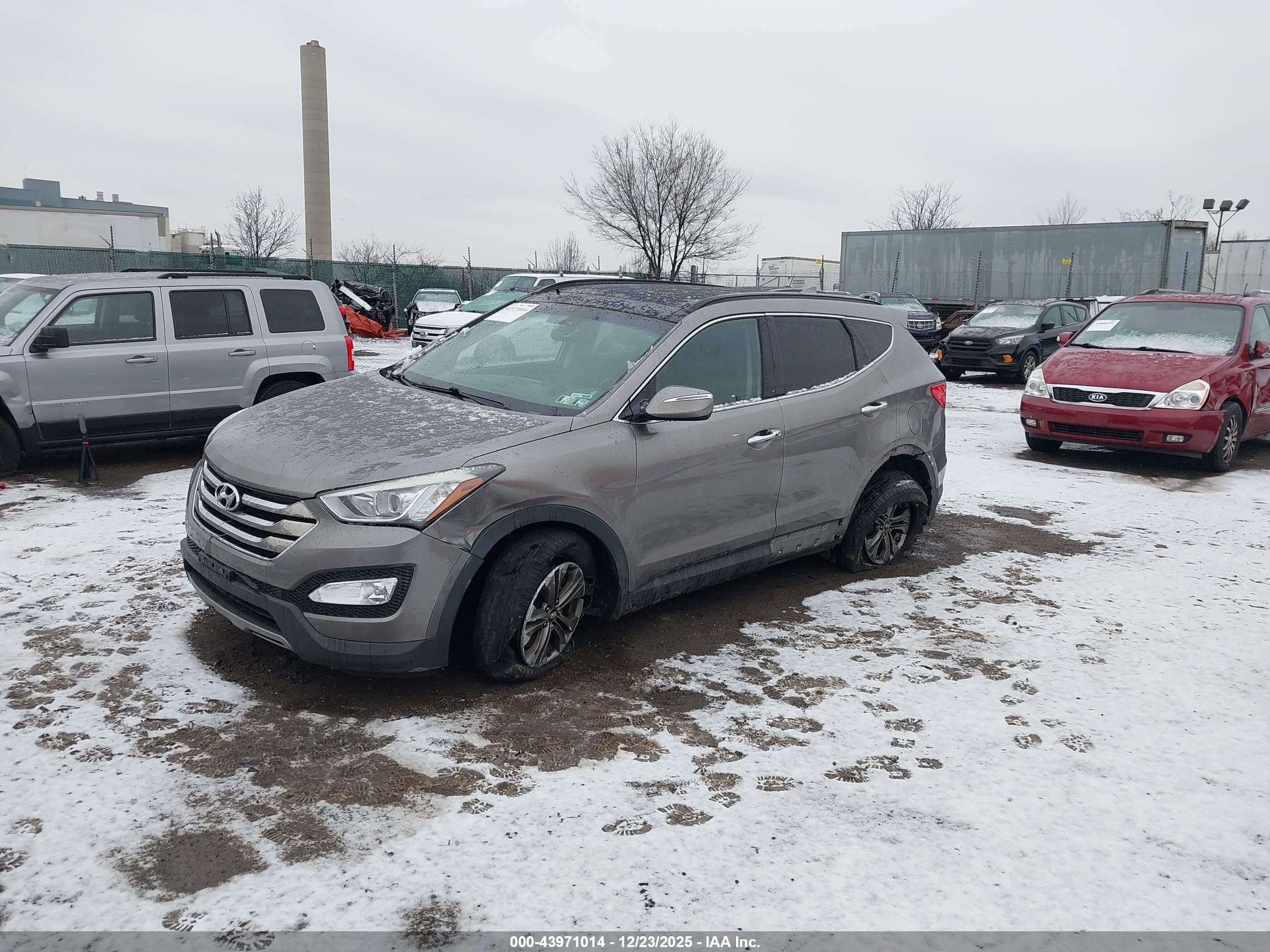 HYUNDAI SANTA image 2