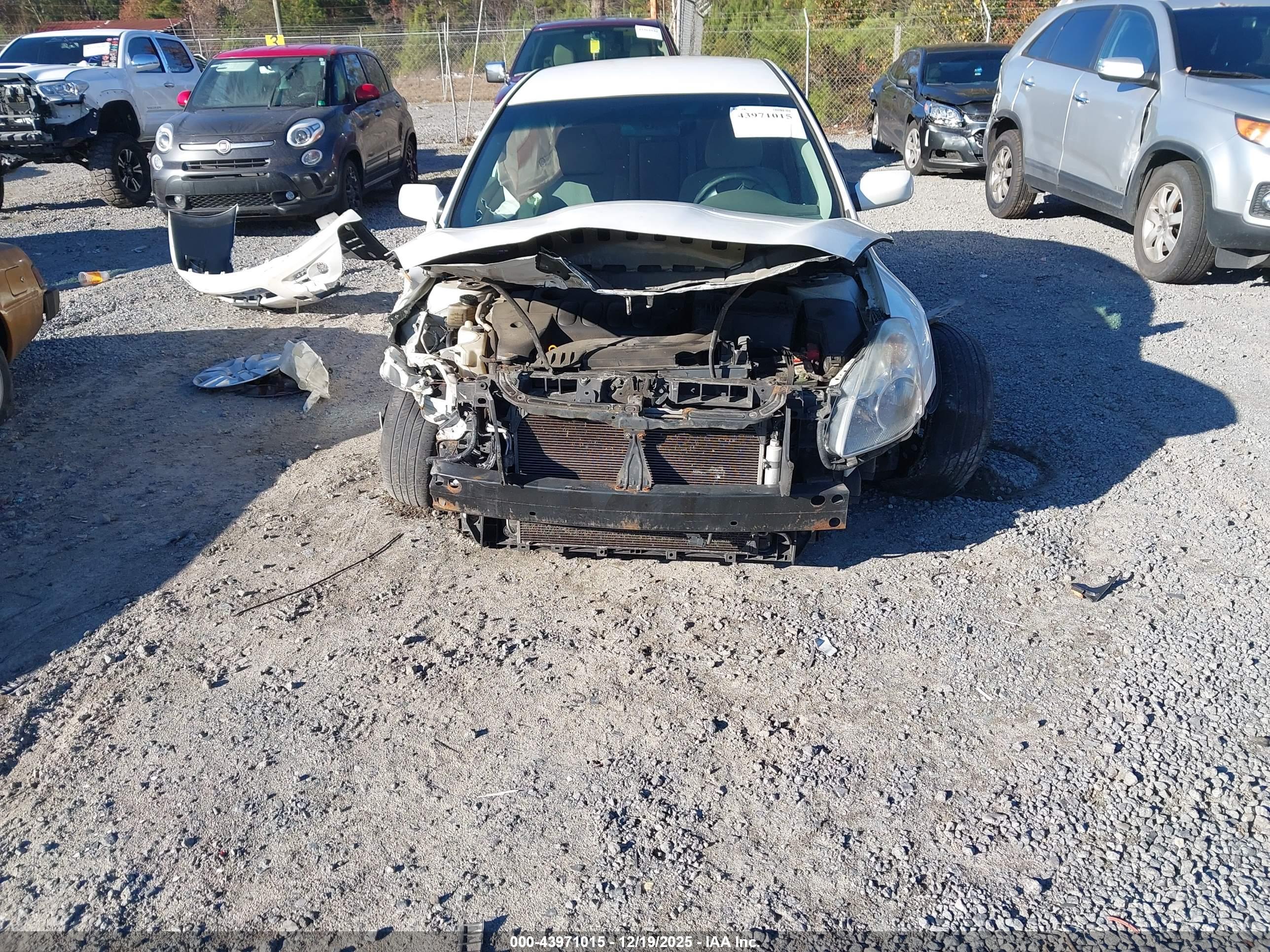 NISSAN ALTIMA image 6
