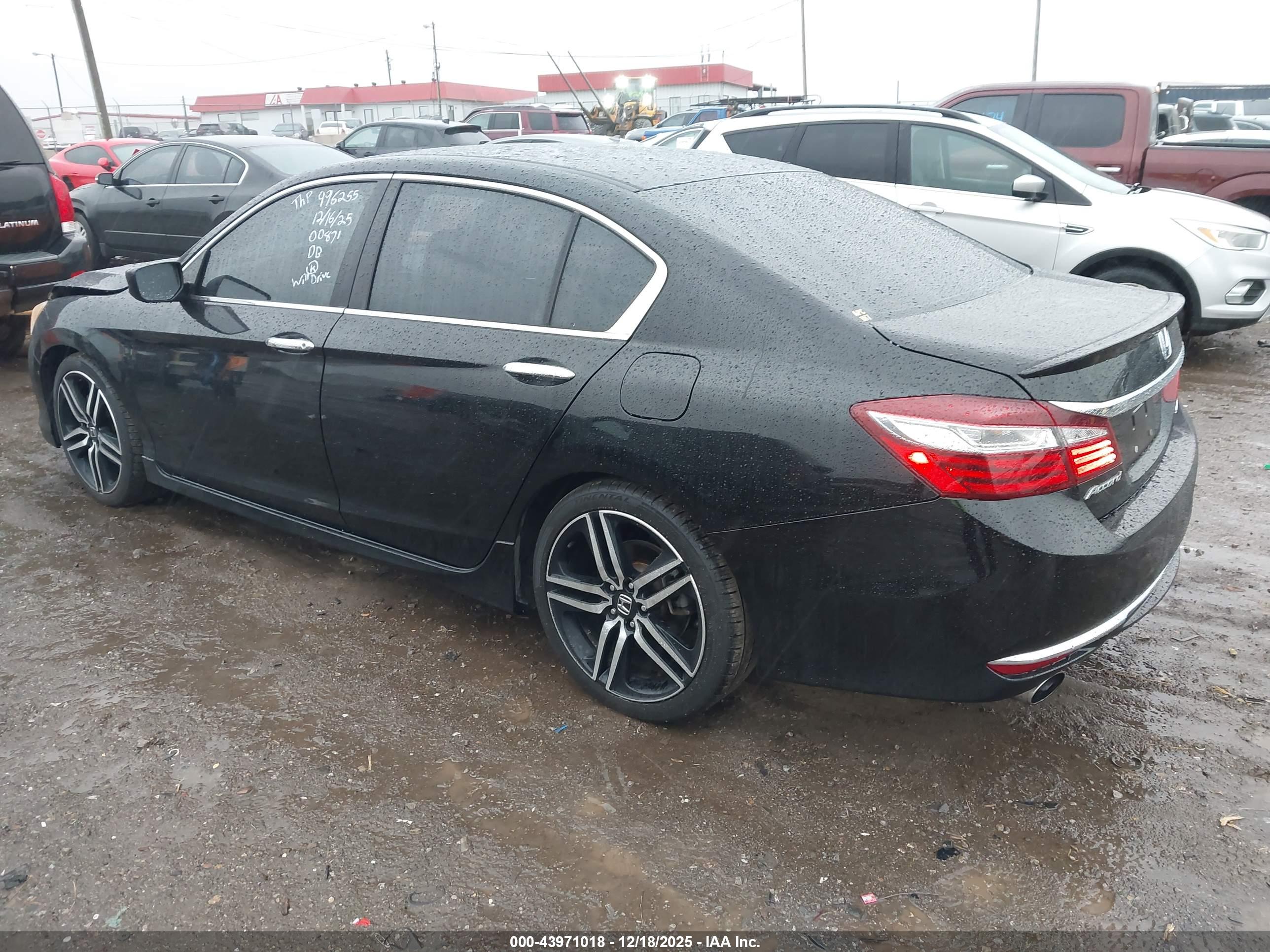HONDA ACCORD image 3