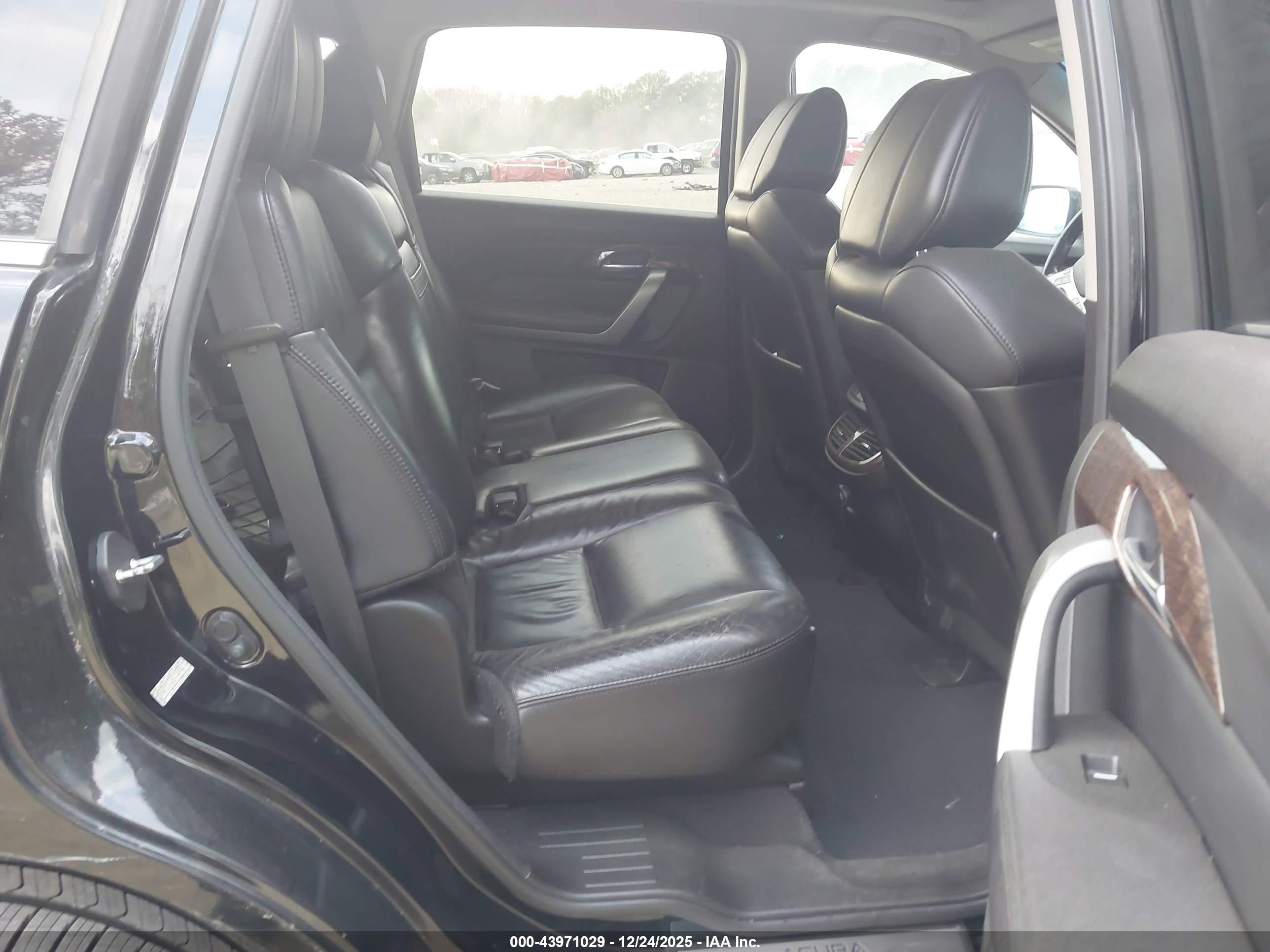 ACURA MDX image 8