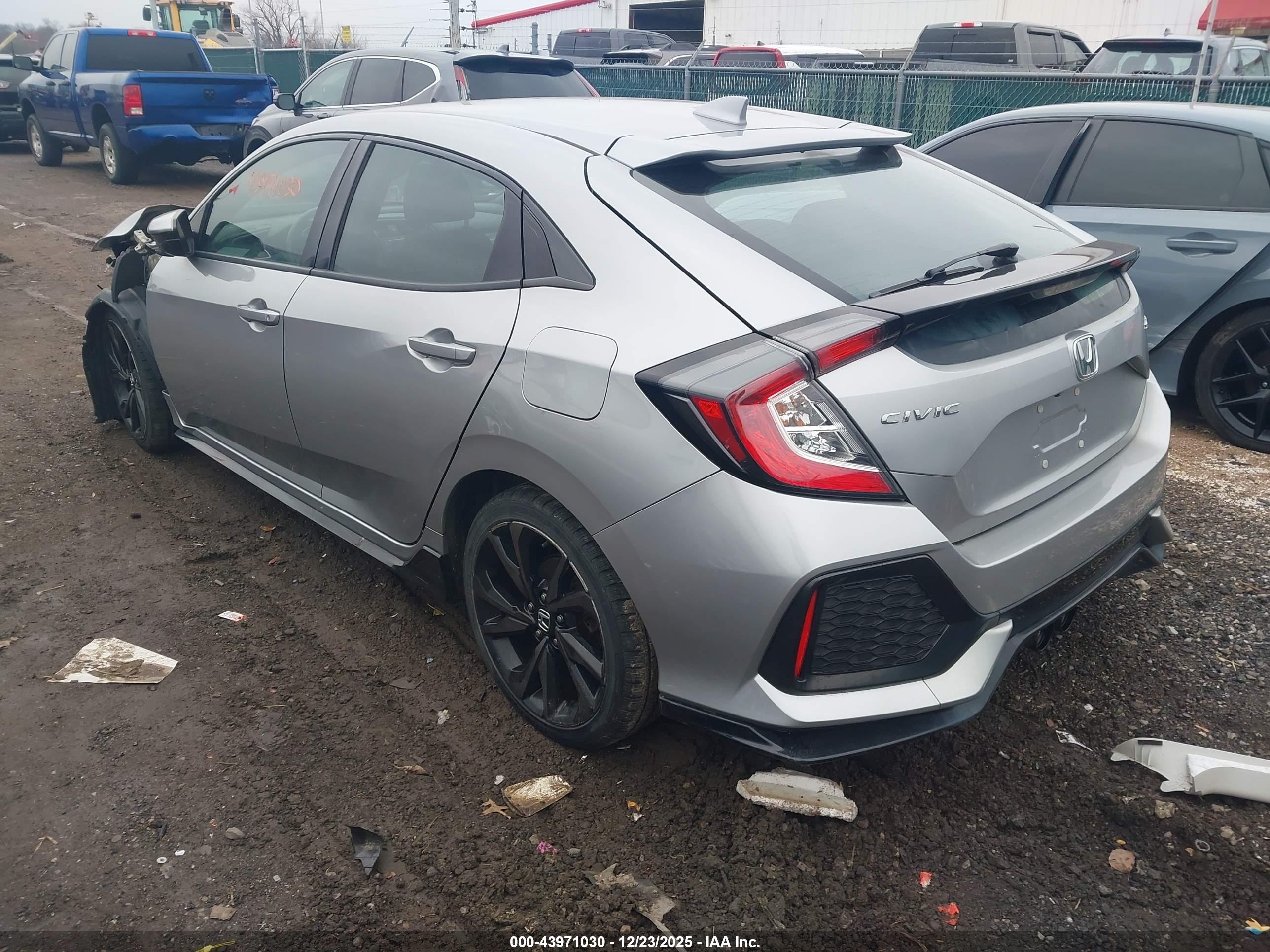 HONDA CIVIC image 3