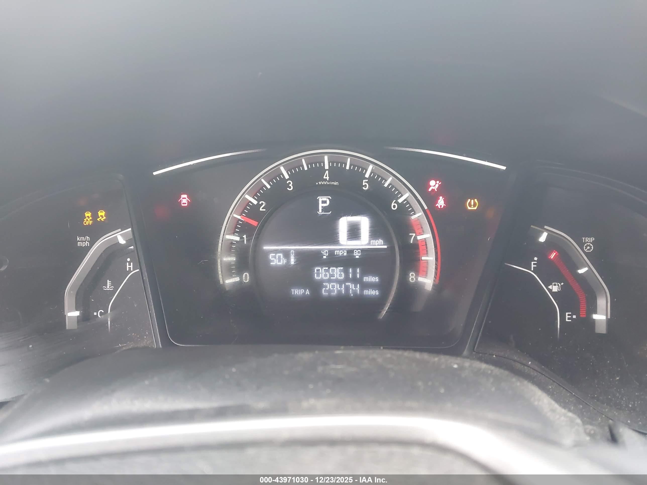 HONDA CIVIC image 7